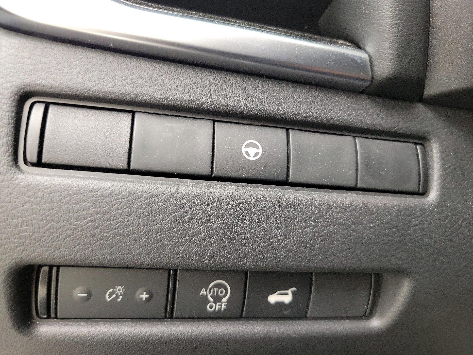 Thumbnail: 2023 Nissan Rogue - 13