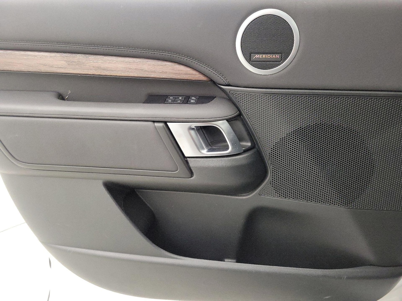 2020 Land Rover Discovery HSE - Photo 13