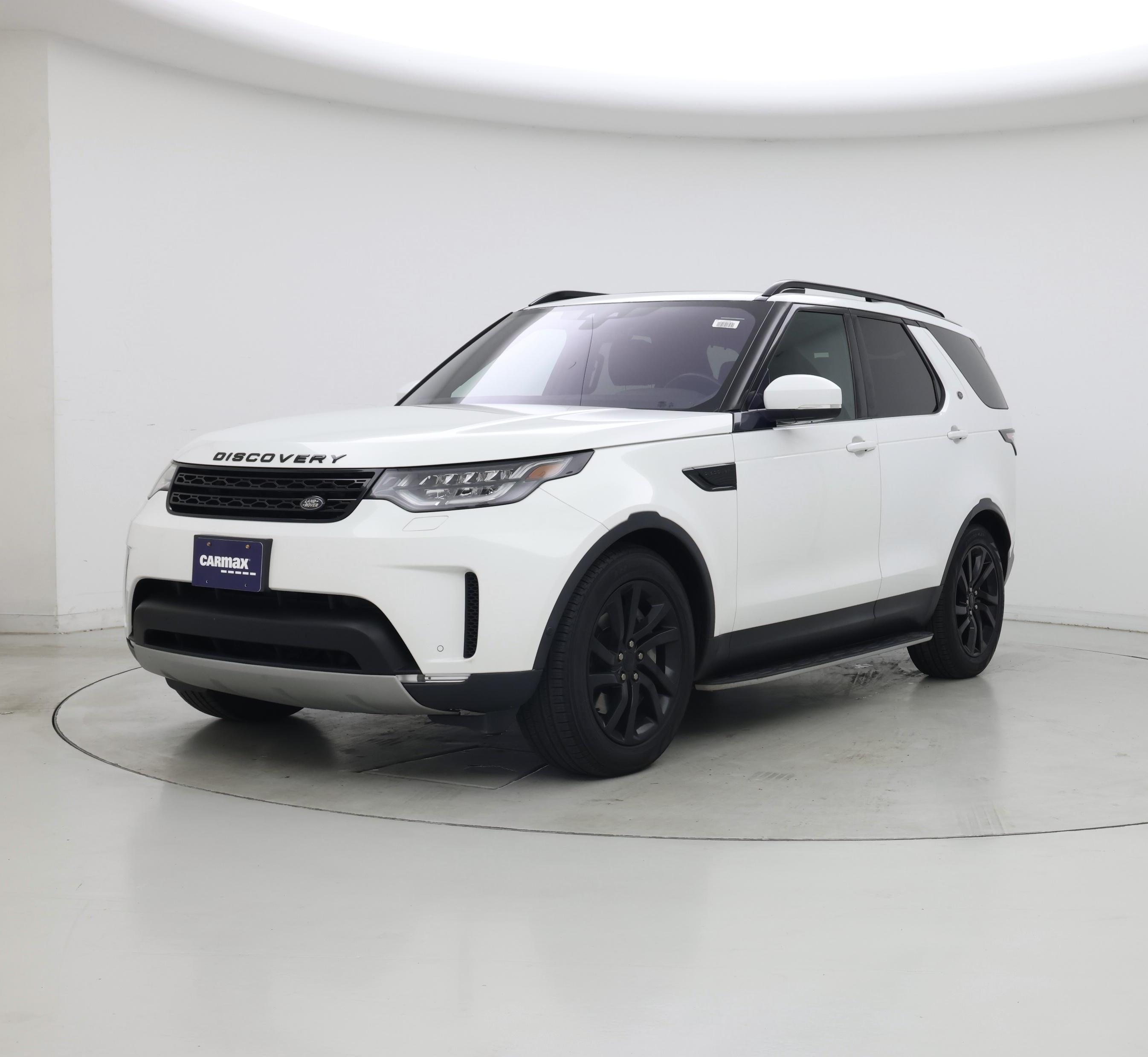 Thumbnail: 2020 Land Rover Discovery - 4
