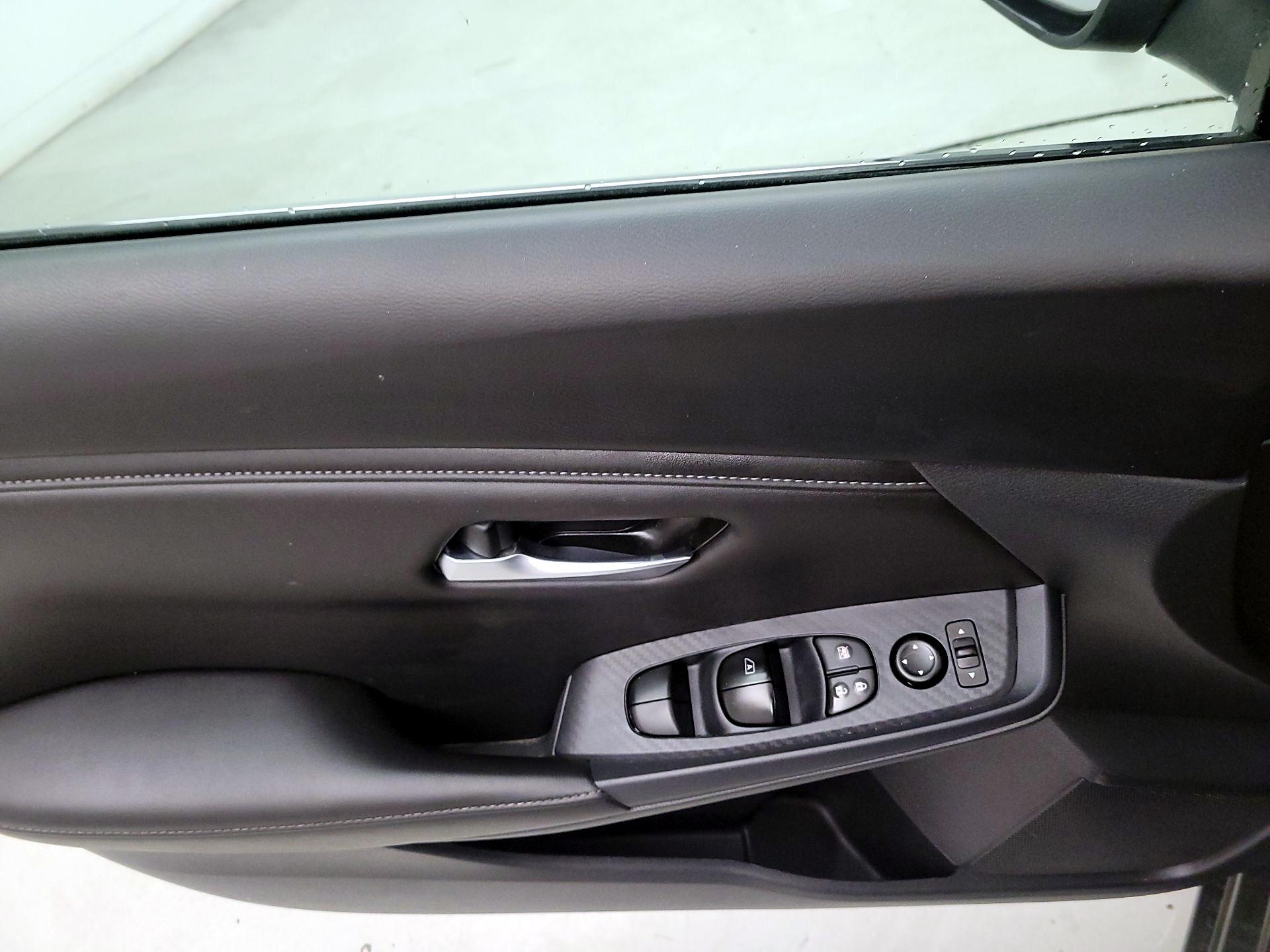 Thumbnail: 2024 Nissan Sentra - 12