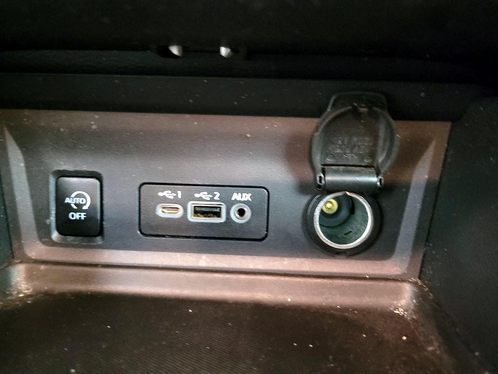 Thumbnail: 2024 Nissan Sentra - 18