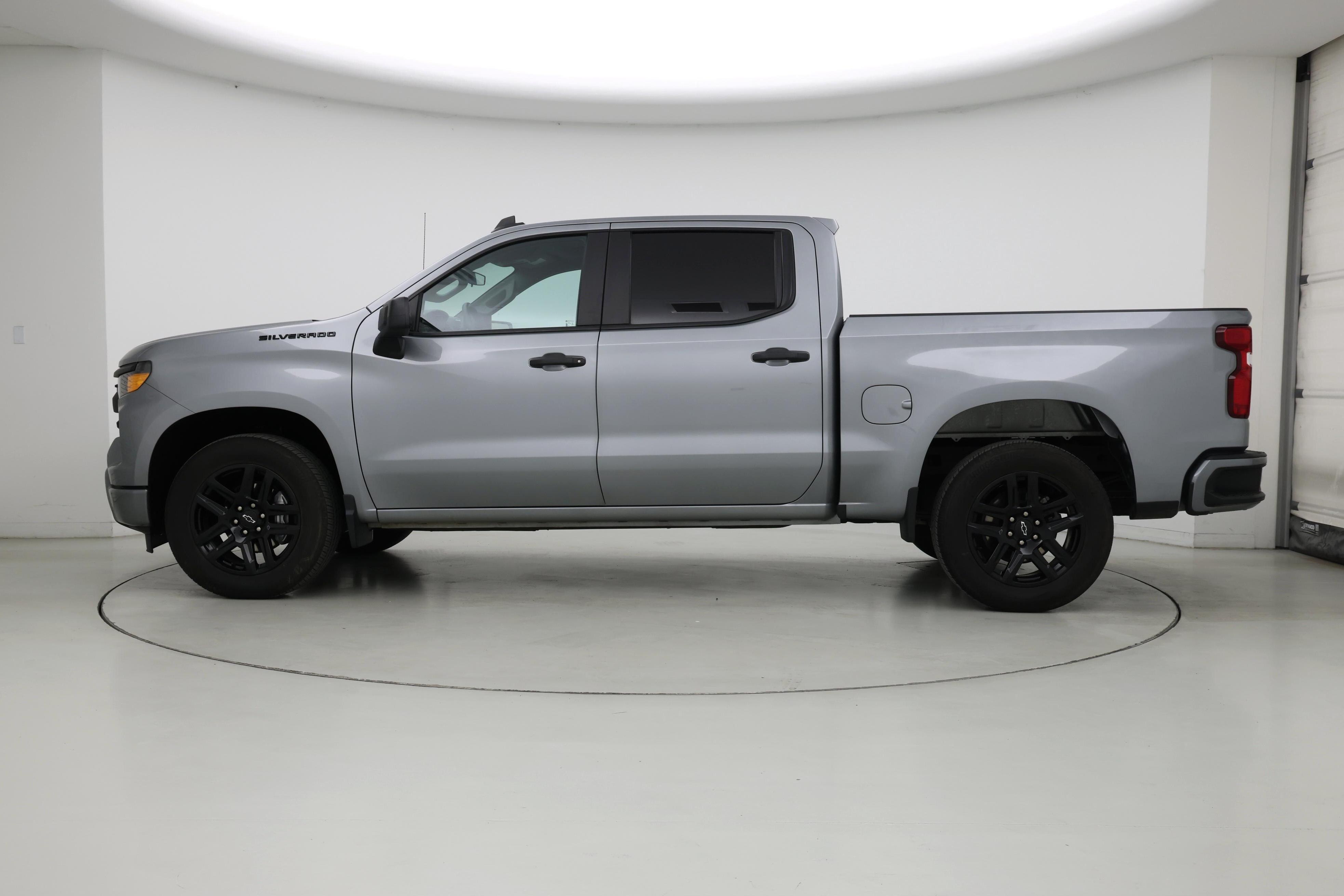 Thumbnail: 2023 Chevrolet Silverado 1500 - 3
