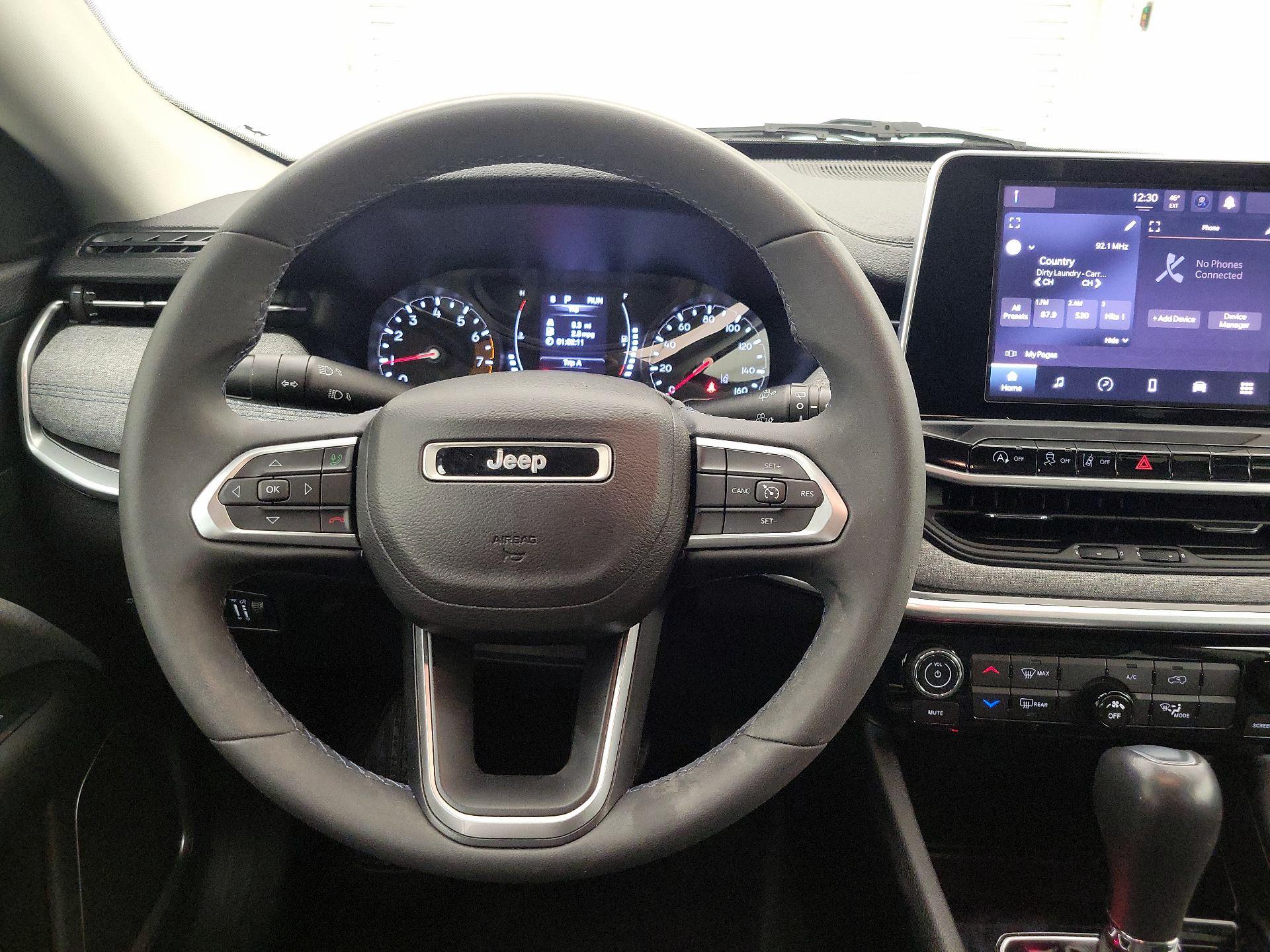 Thumbnail: 2022 Jeep Compass - 10