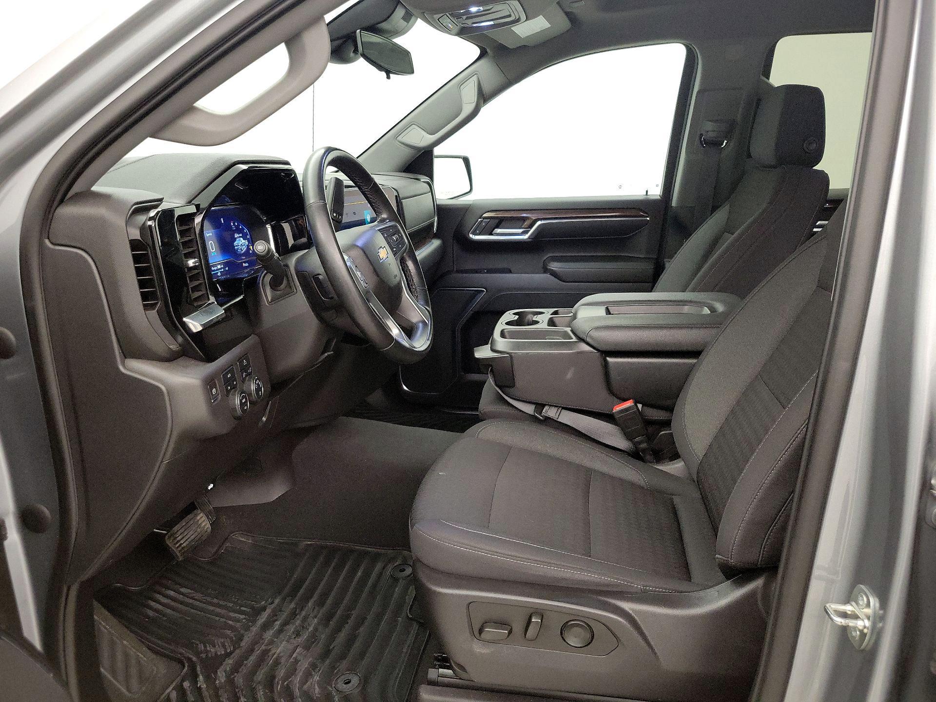 Thumbnail: 2023 Chevrolet Silverado 1500 - 11