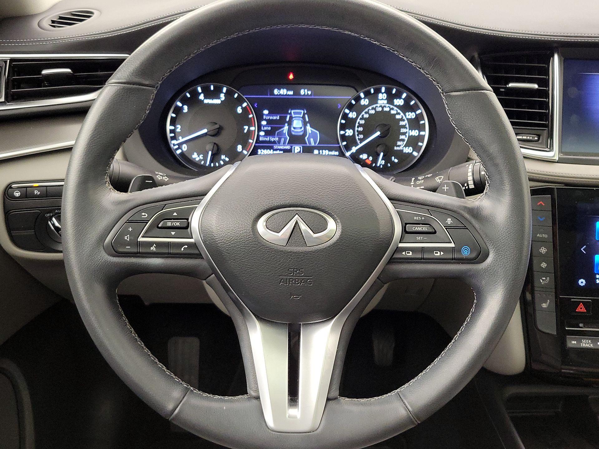 Thumbnail: 2023 INFINITI QX50 - 10