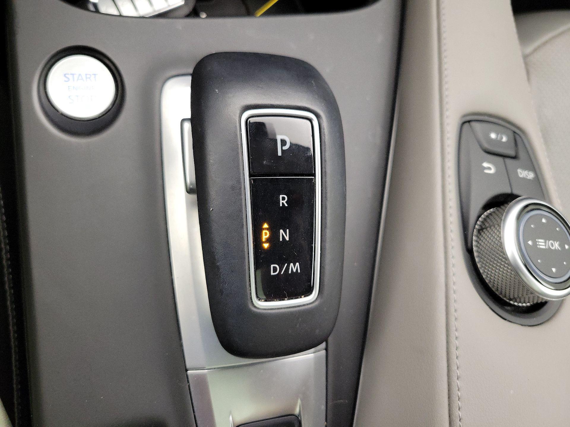 Thumbnail: 2023 INFINITI QX50 - 17