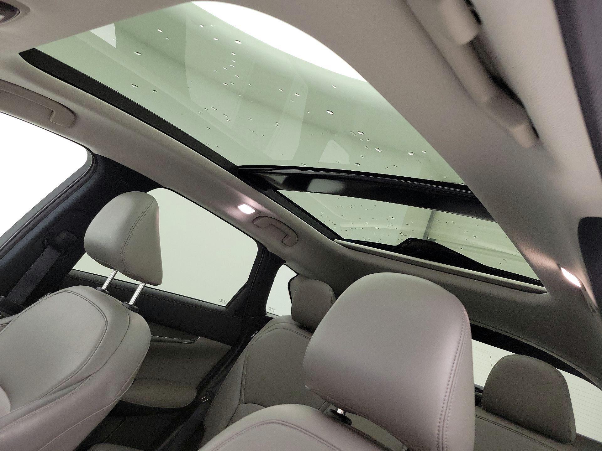 Thumbnail: 2023 INFINITI QX50 - 19