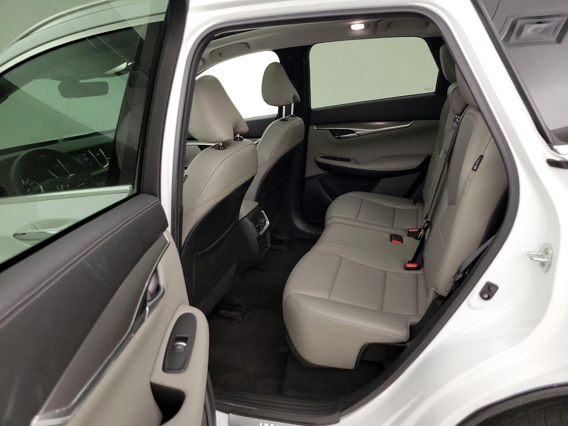 Thumbnail: 2023 INFINITI QX50 - 20