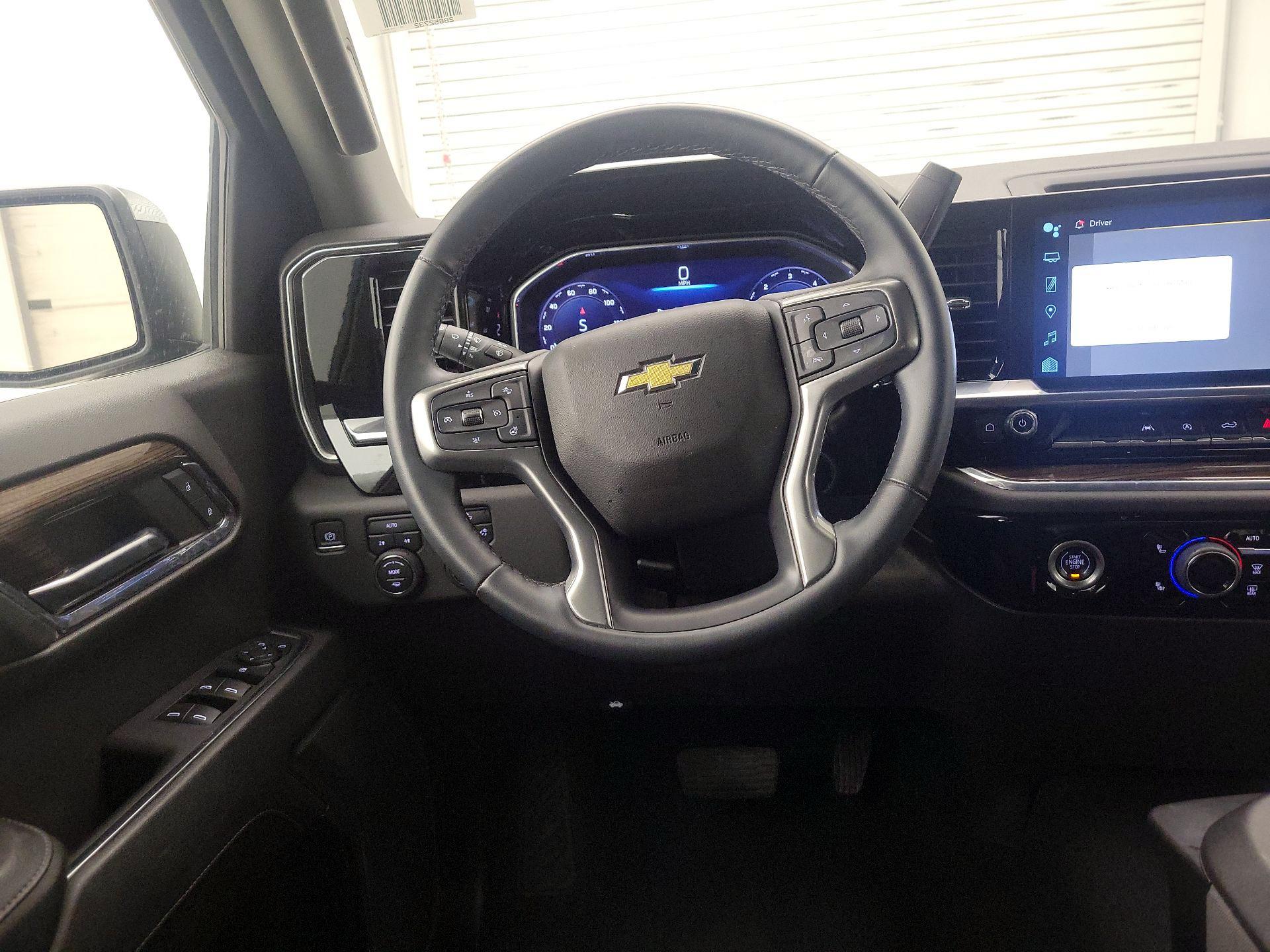 Thumbnail: 2024 Chevrolet Silverado 1500 - 10