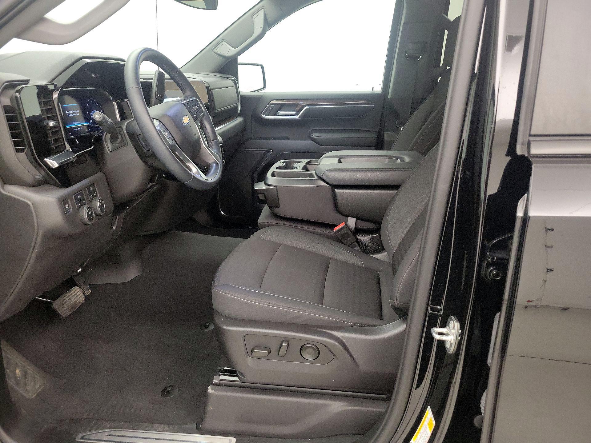 Thumbnail: 2024 Chevrolet Silverado 1500 - 11