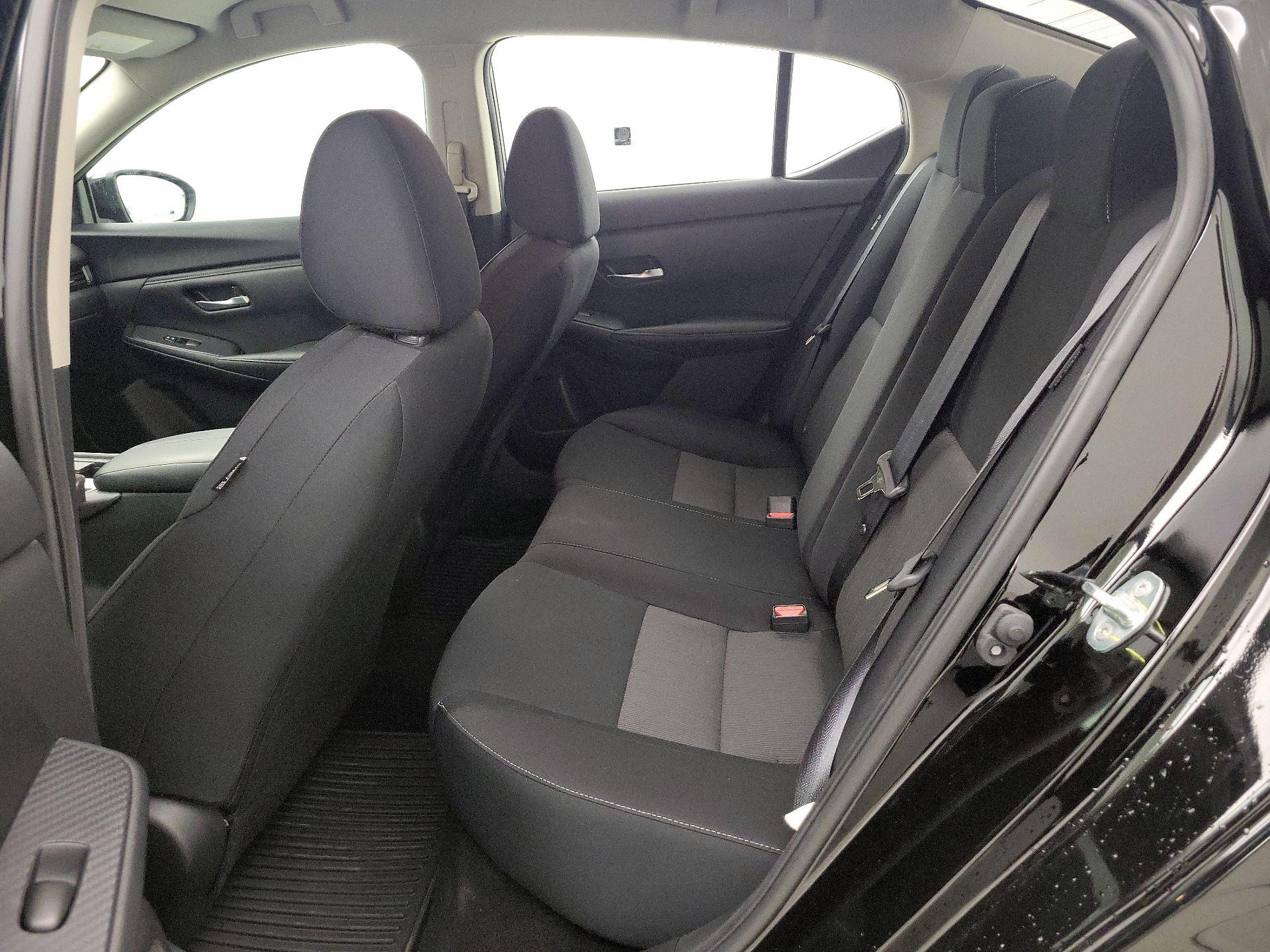 Thumbnail: 2023 Nissan Sentra - 19