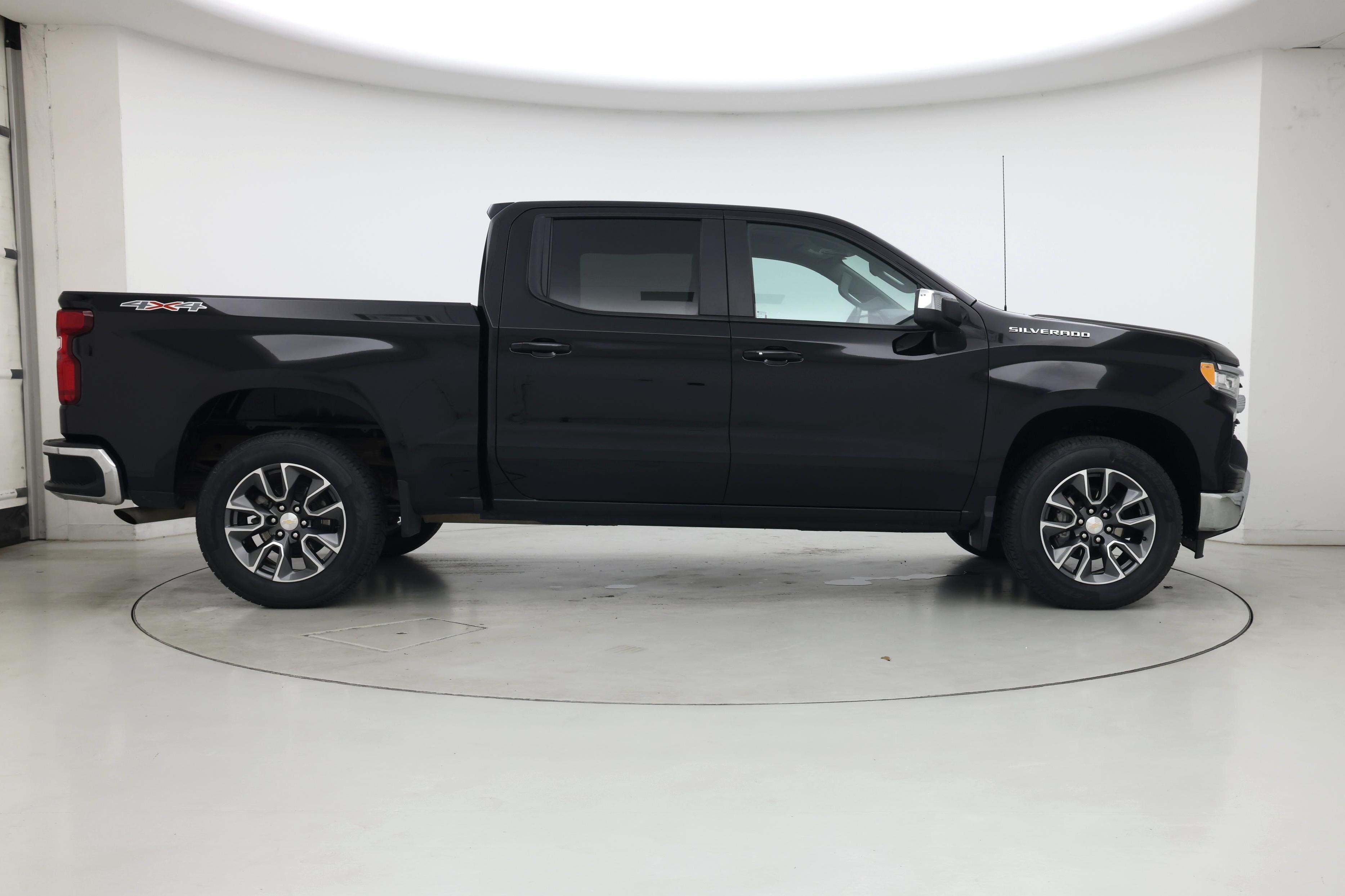 Thumbnail: 2024 Chevrolet Silverado 1500 - 7
