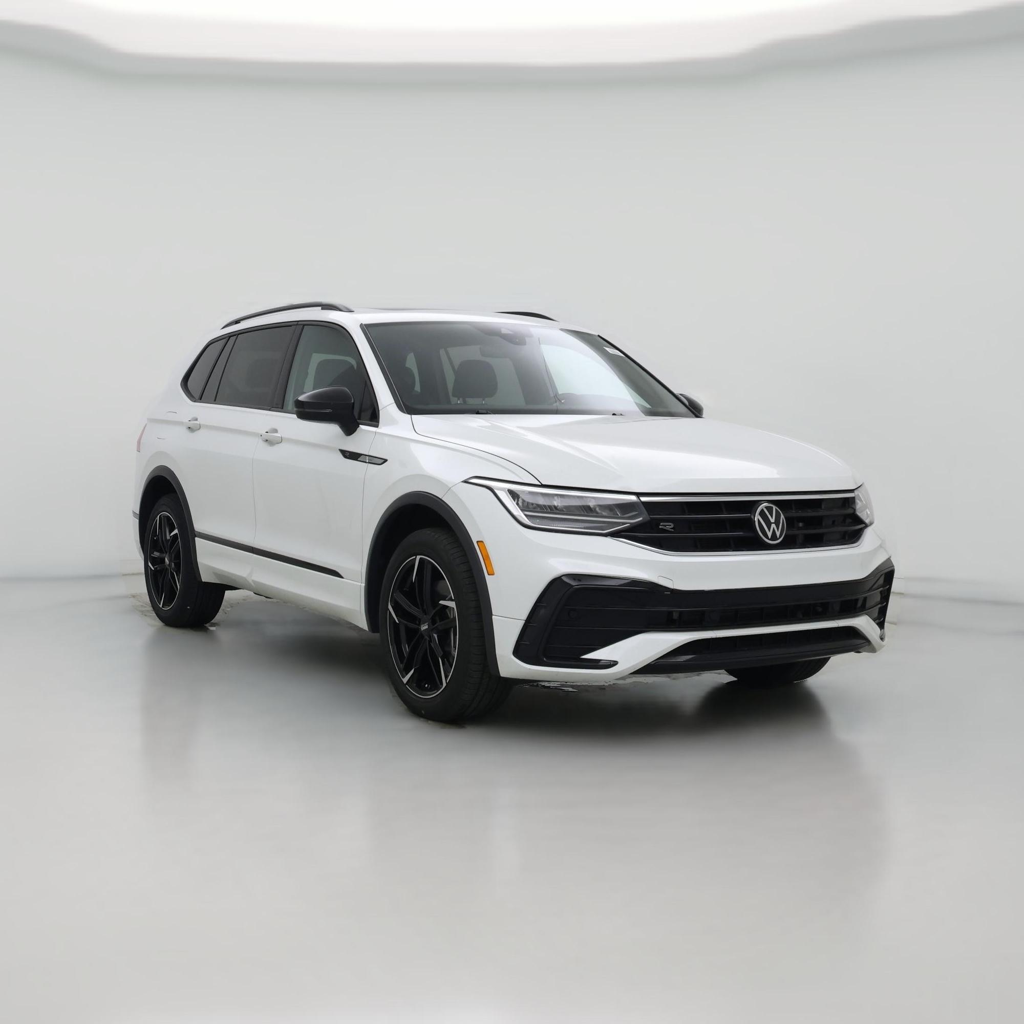 Thumbnail: 2022 Volkswagen Tiguan - 1