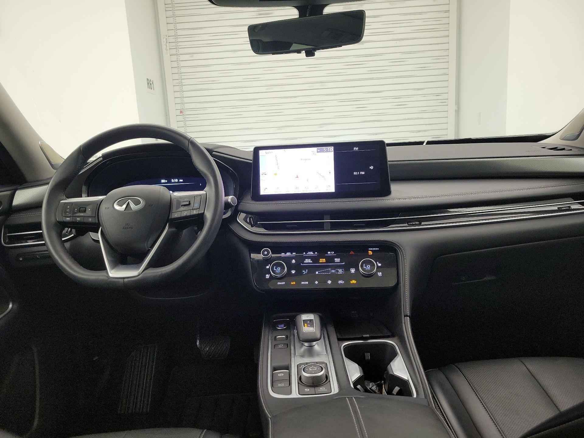 Thumbnail: 2023 INFINITI QX60 - 9