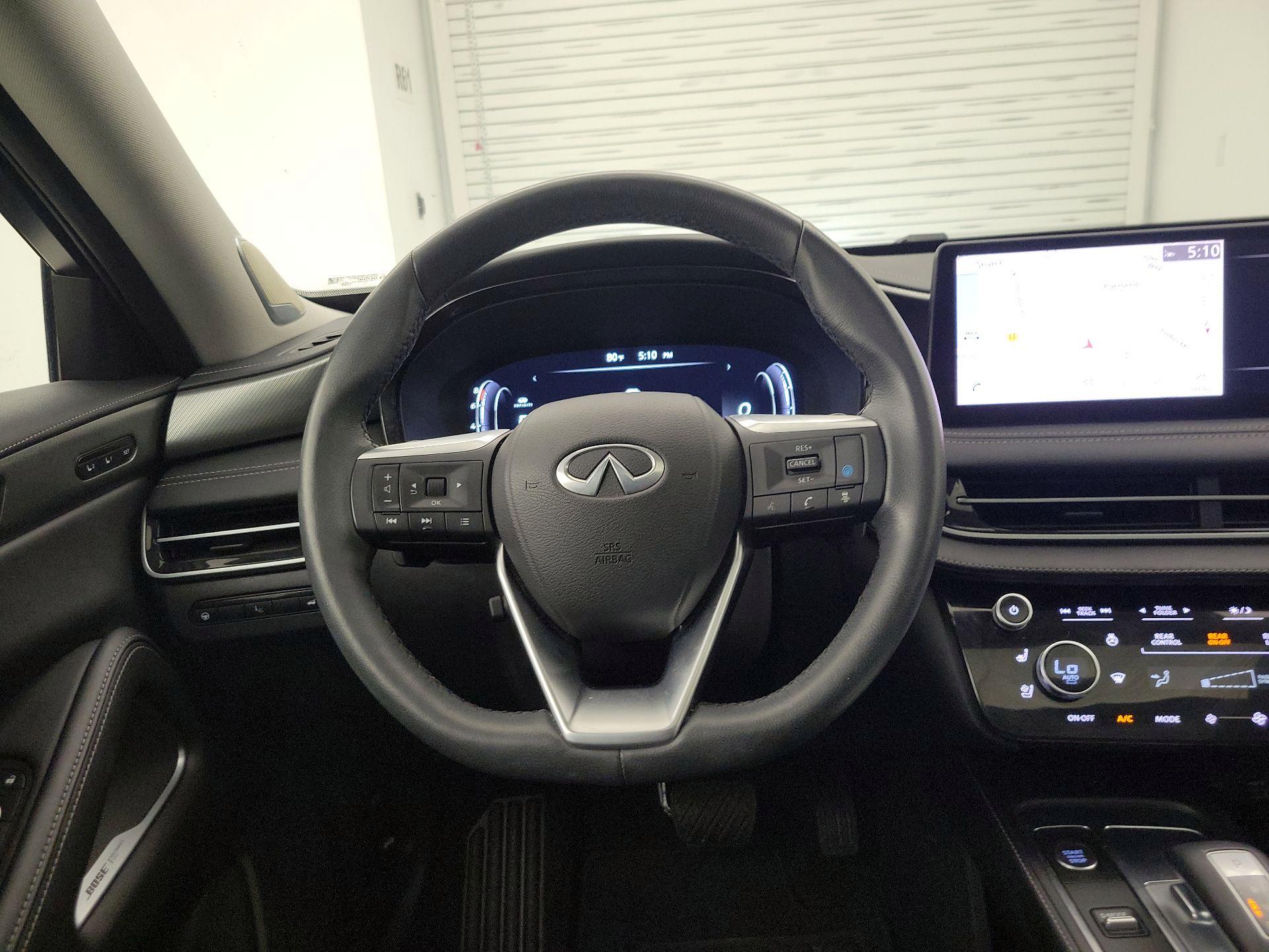Thumbnail: 2023 INFINITI QX60 - 10