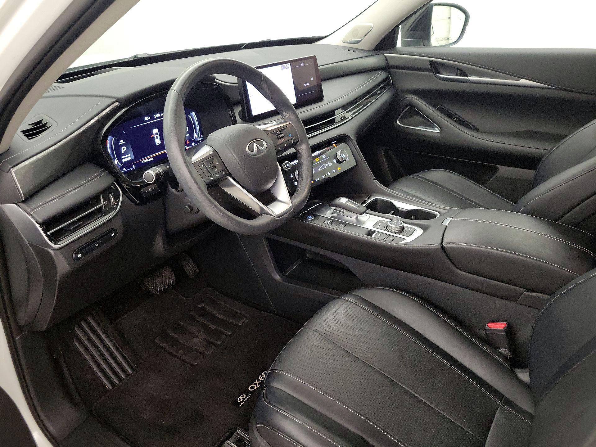 Thumbnail: 2023 INFINITI QX60 - 11