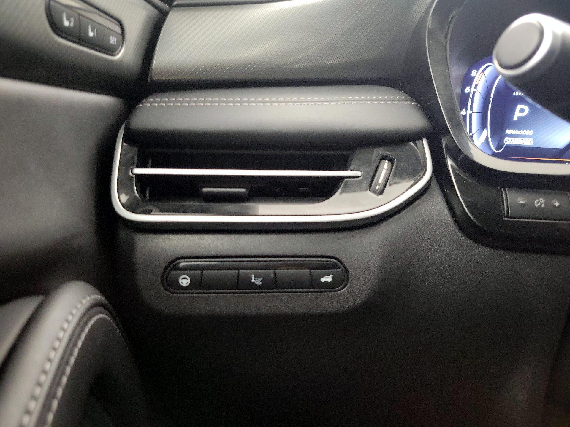 Thumbnail: 2023 INFINITI QX60 - 13