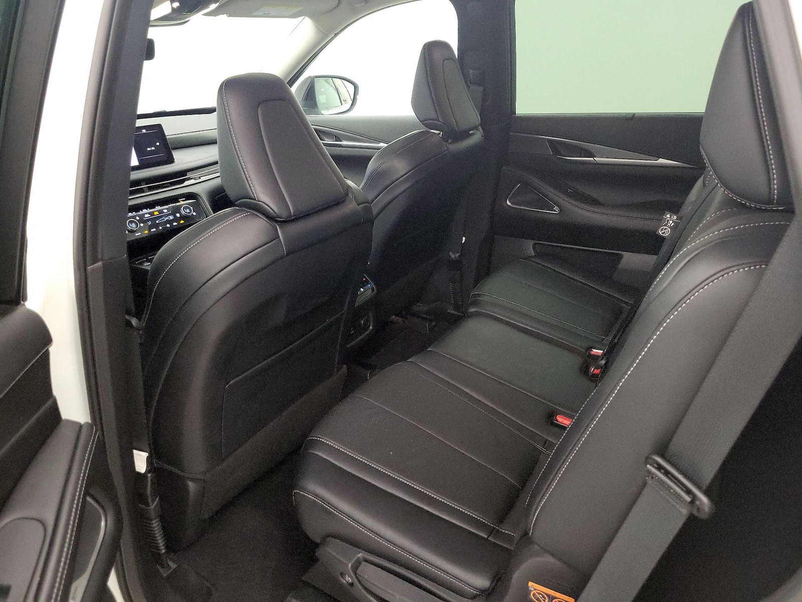 2023 INFINITI QX60 LUXE - Photo 22
