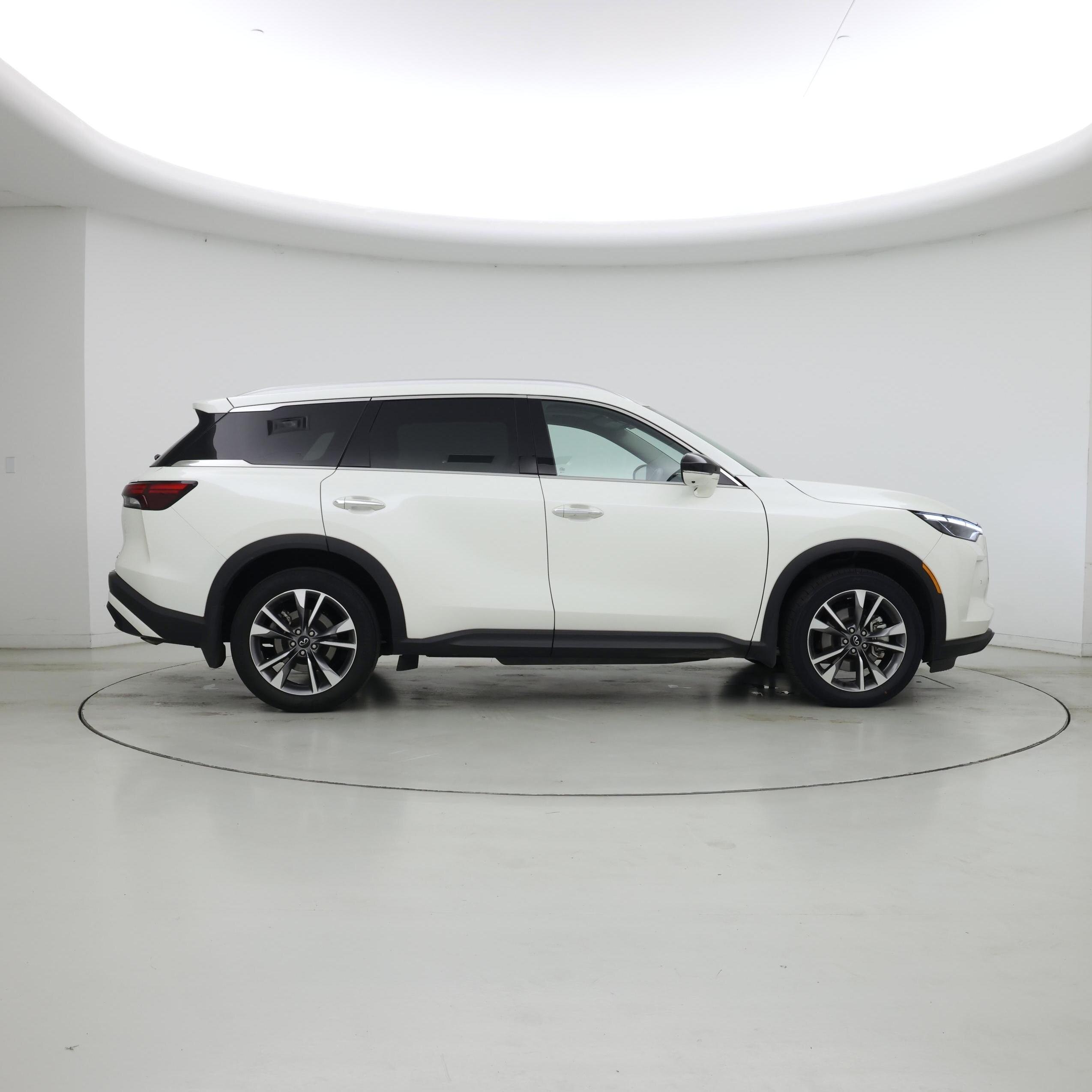 Thumbnail: 2023 INFINITI QX60 - 7