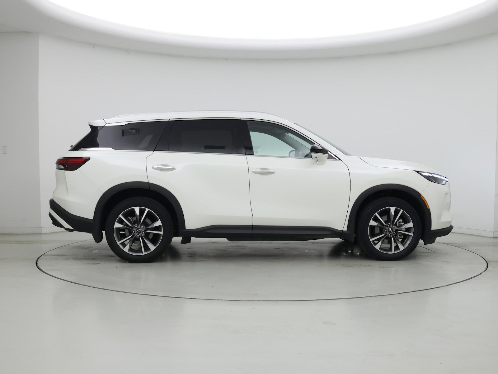 2023 INFINITI QX60 LUXE - Photo 8