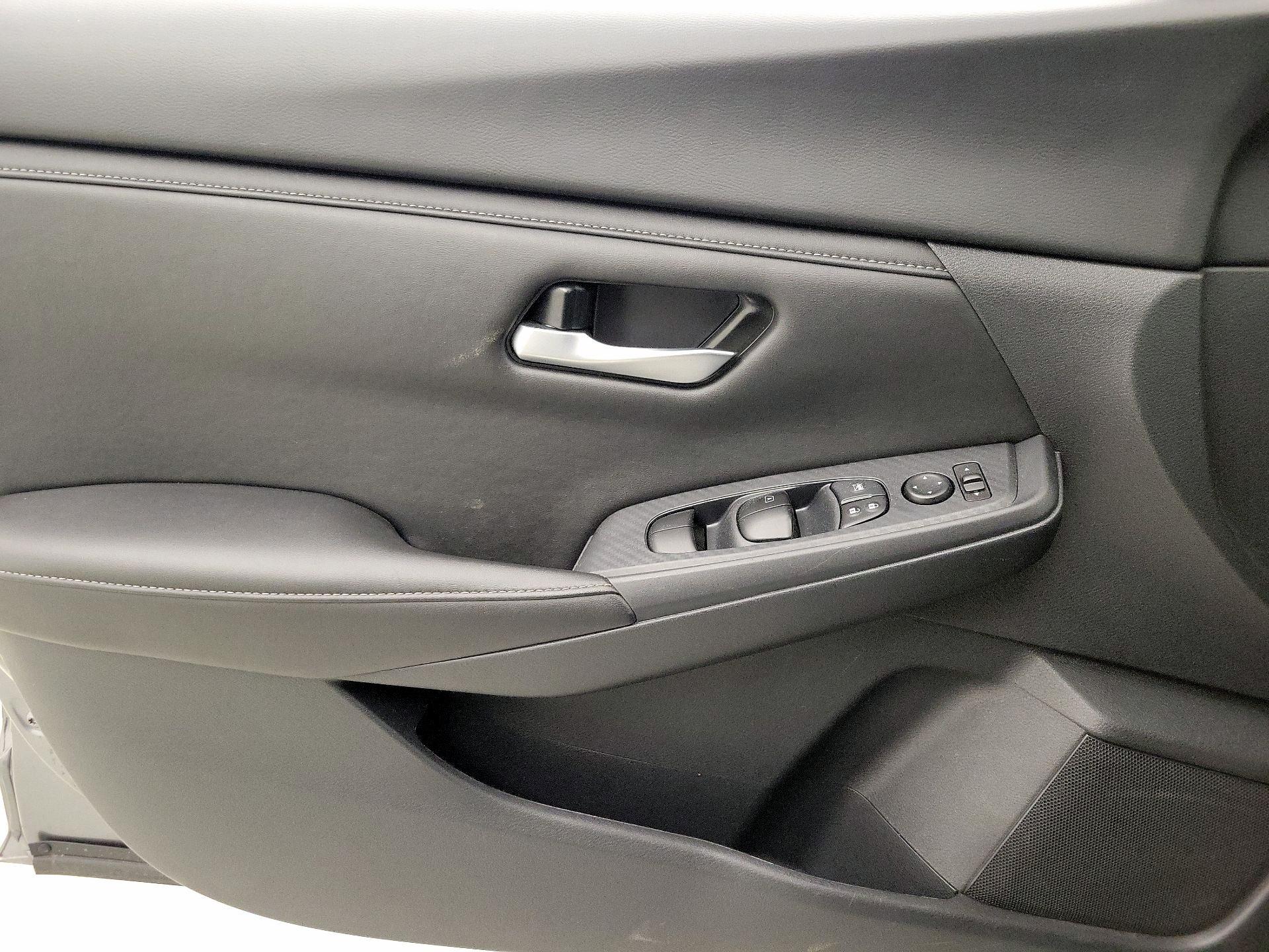 Thumbnail: 2025 Nissan Sentra - 12