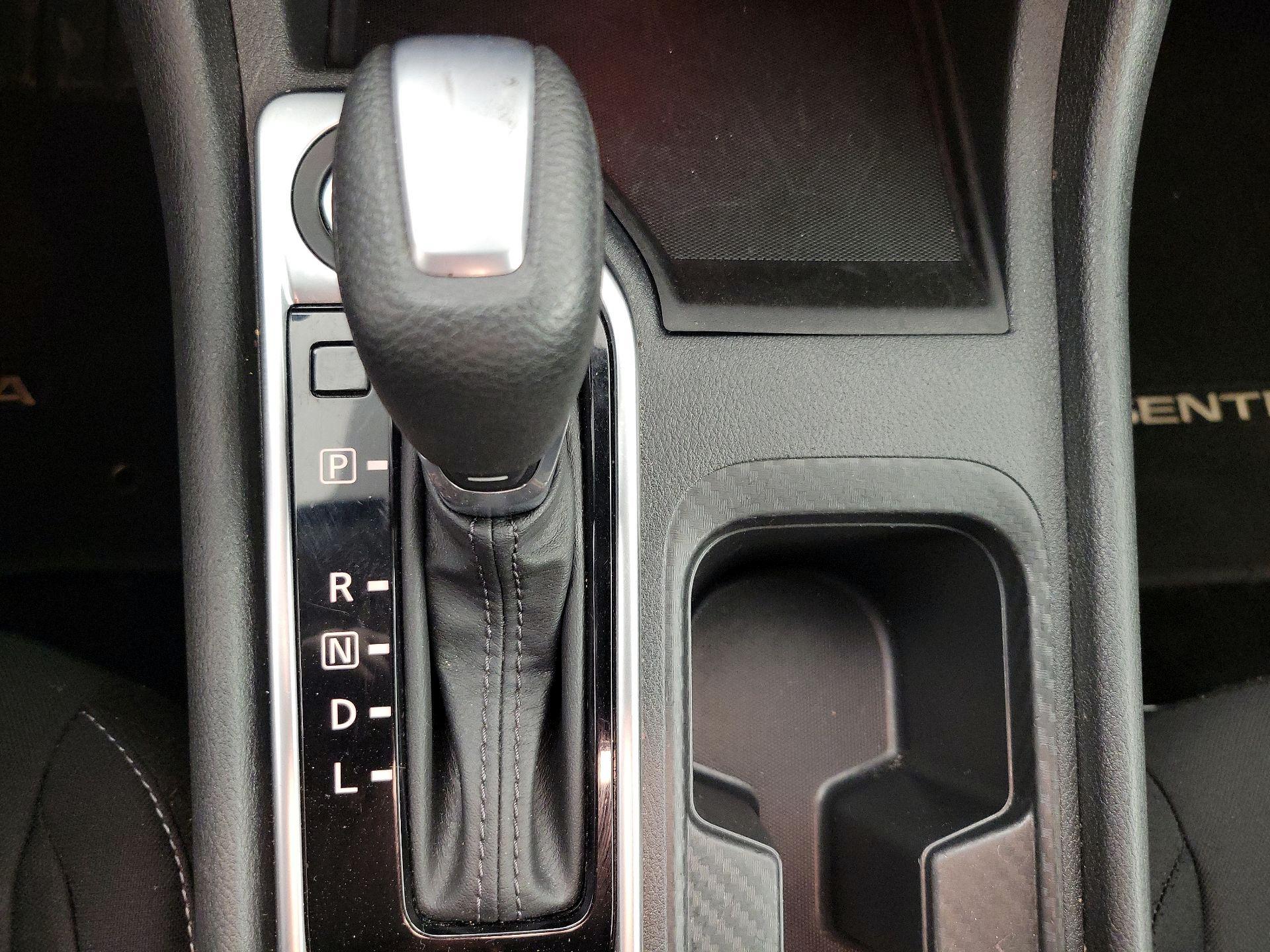 Thumbnail: 2025 Nissan Sentra - 17