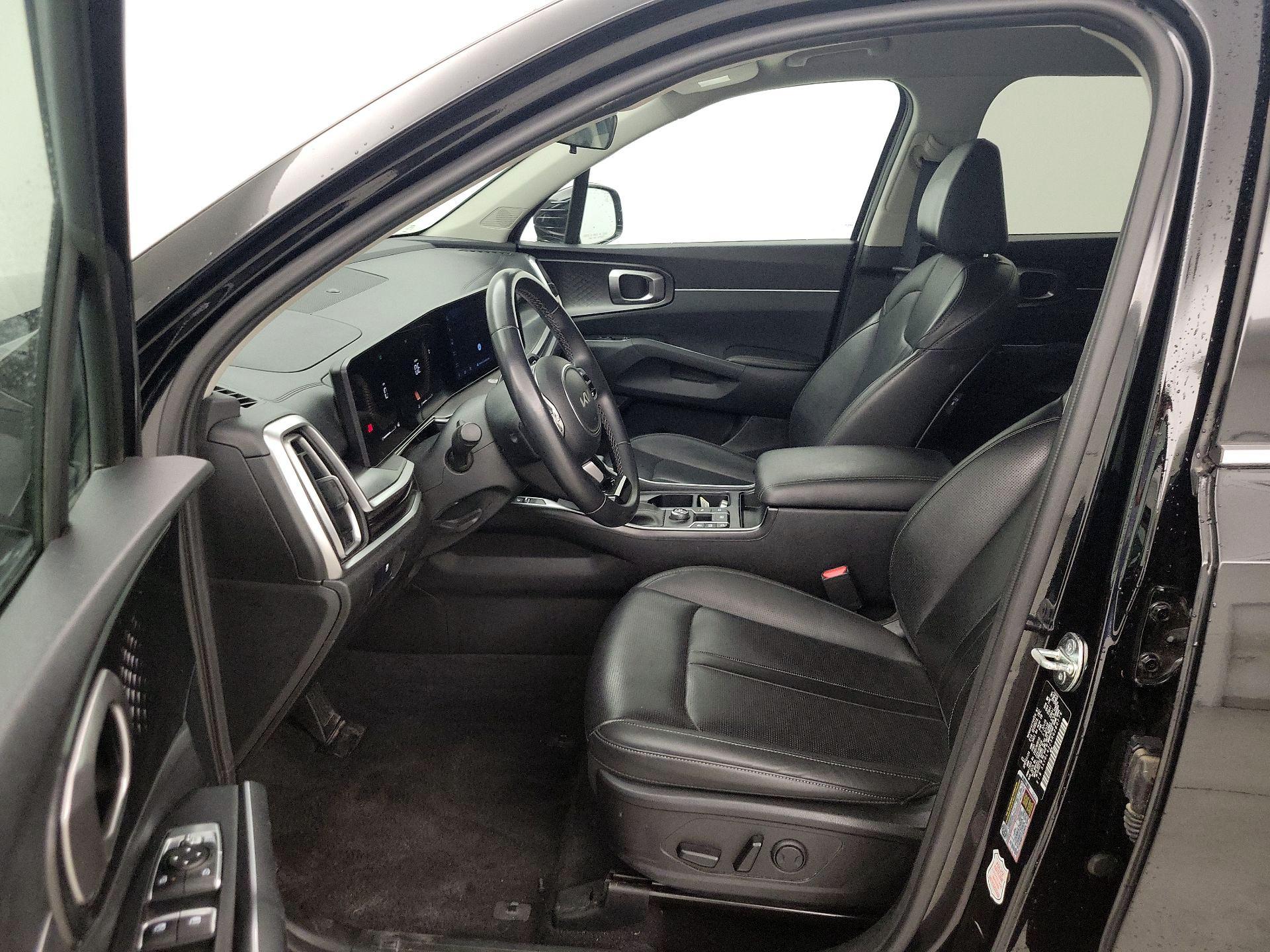 Thumbnail: 2024 Kia Sorento - 11