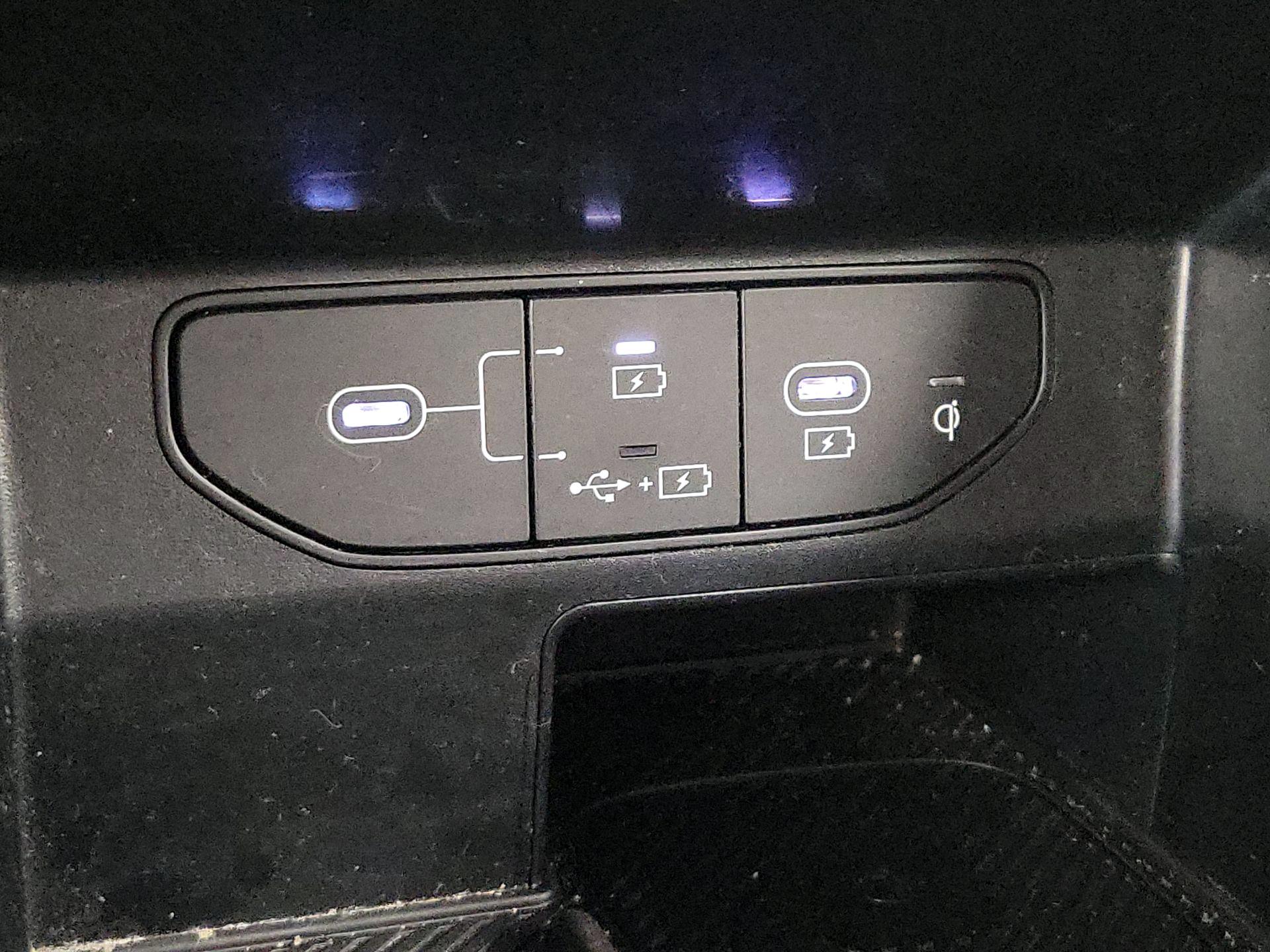 Thumbnail: 2024 Kia Sorento - 19