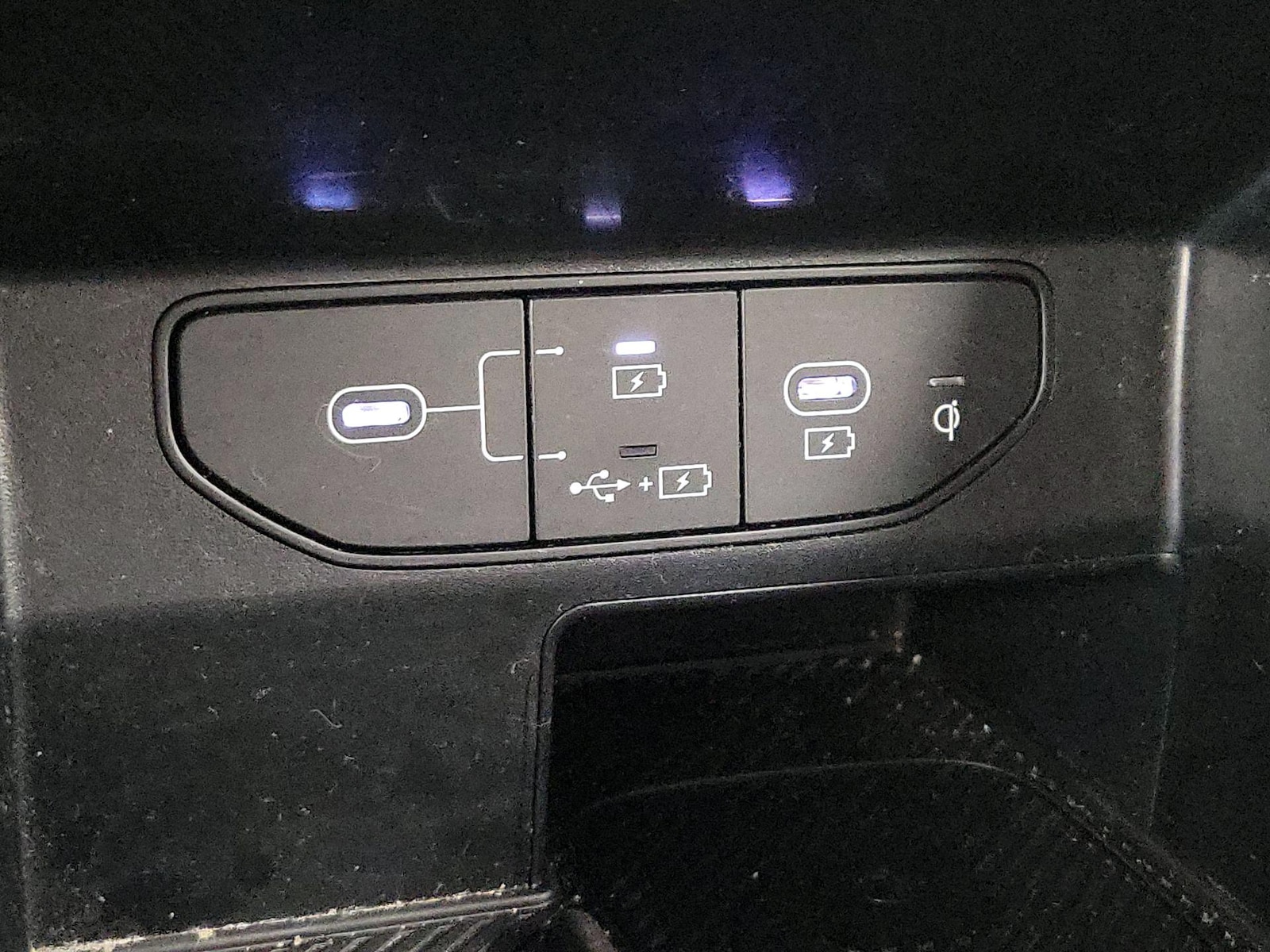 2024 Kia Sorento S - Photo 20