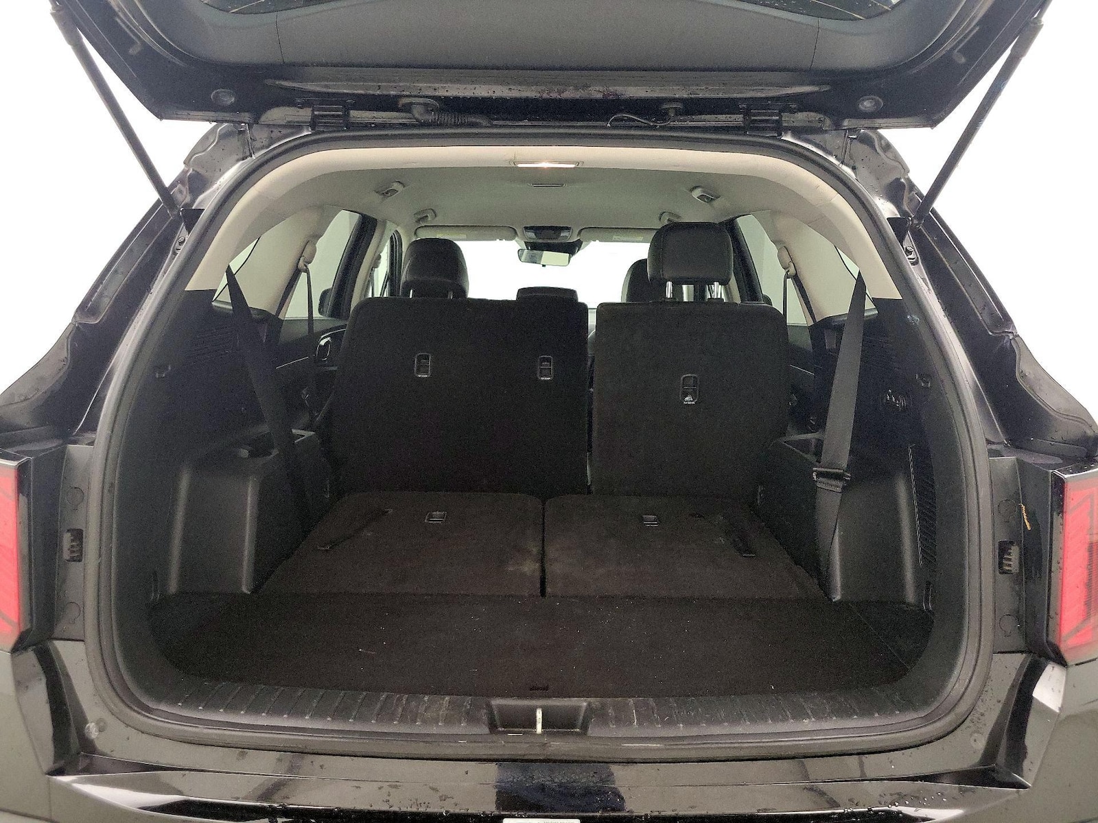 2024 Kia Sorento S - Photo 22