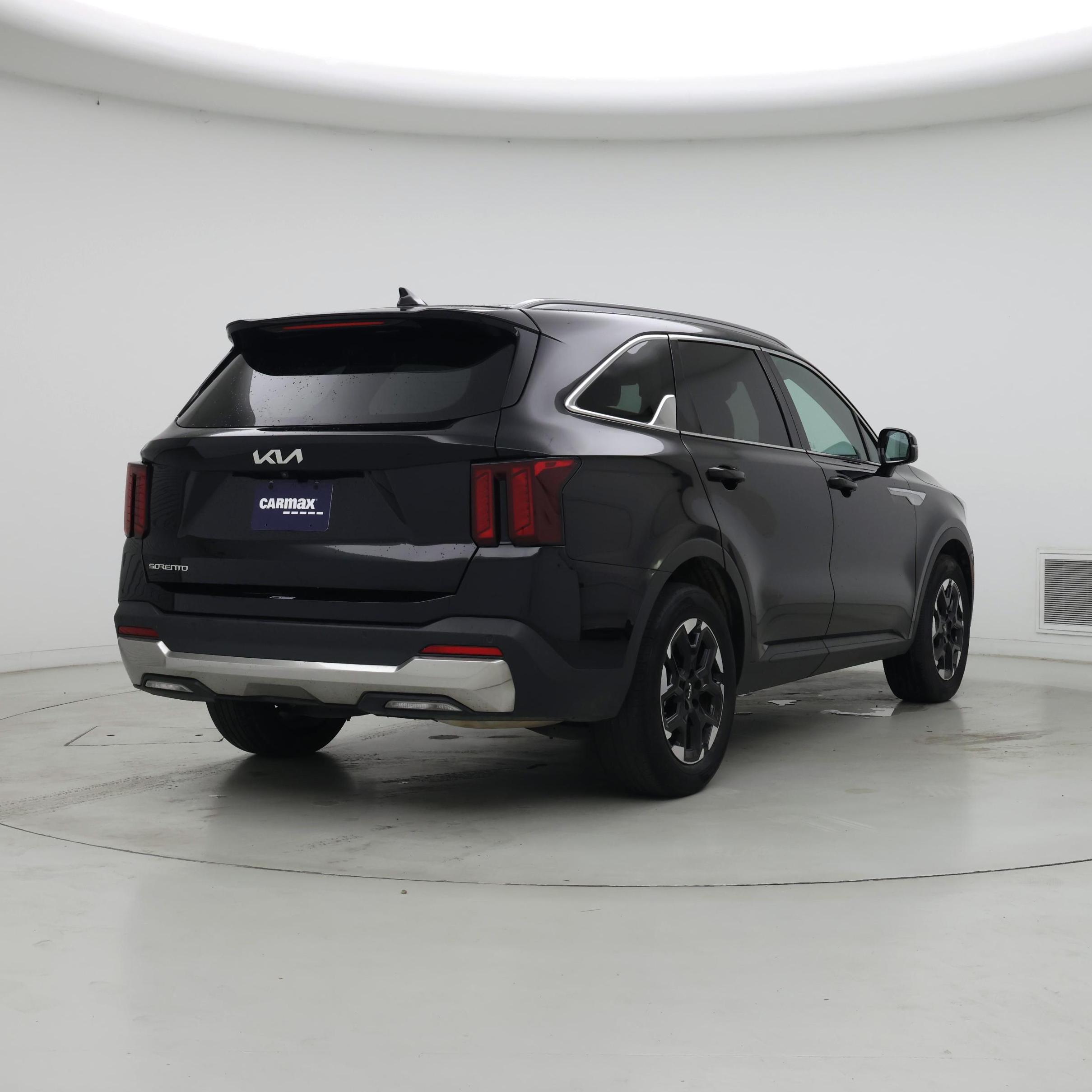 Thumbnail: 2024 Kia Sorento - 8