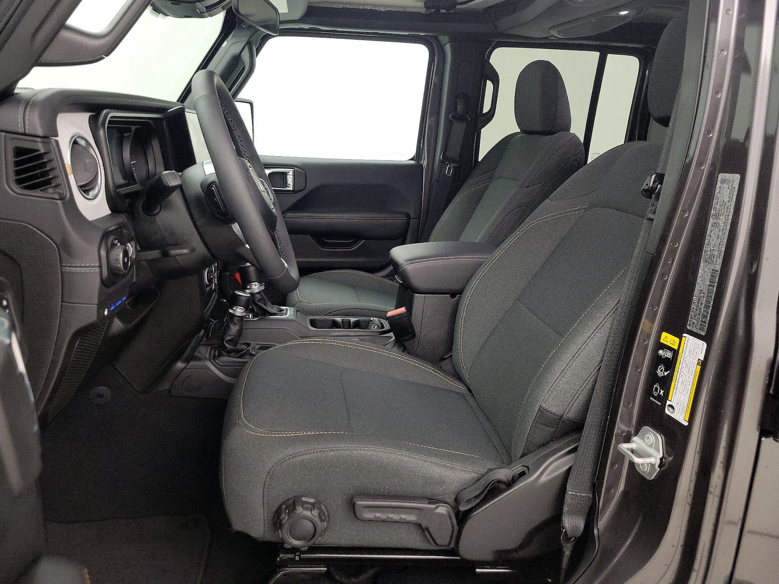 2025 Jeep Wrangler 4xe Sahara 4XE - Photo 12