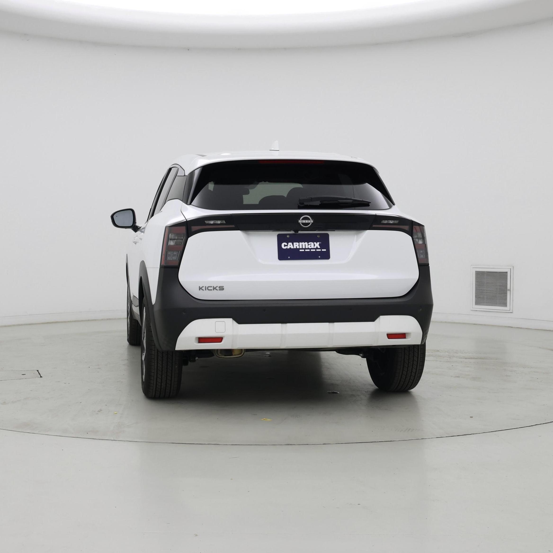 Thumbnail: 2025 Nissan Kicks - 6