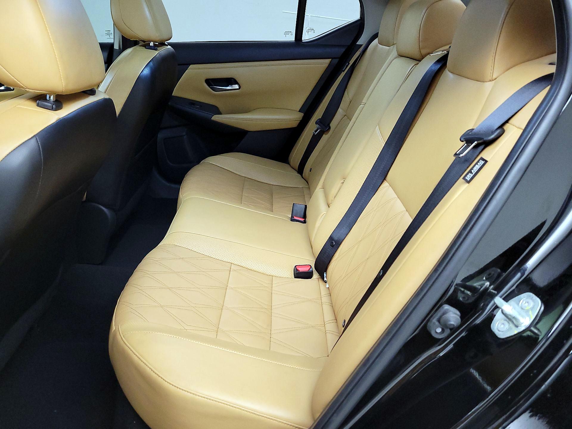 Thumbnail: 2023 Nissan Sentra - 20