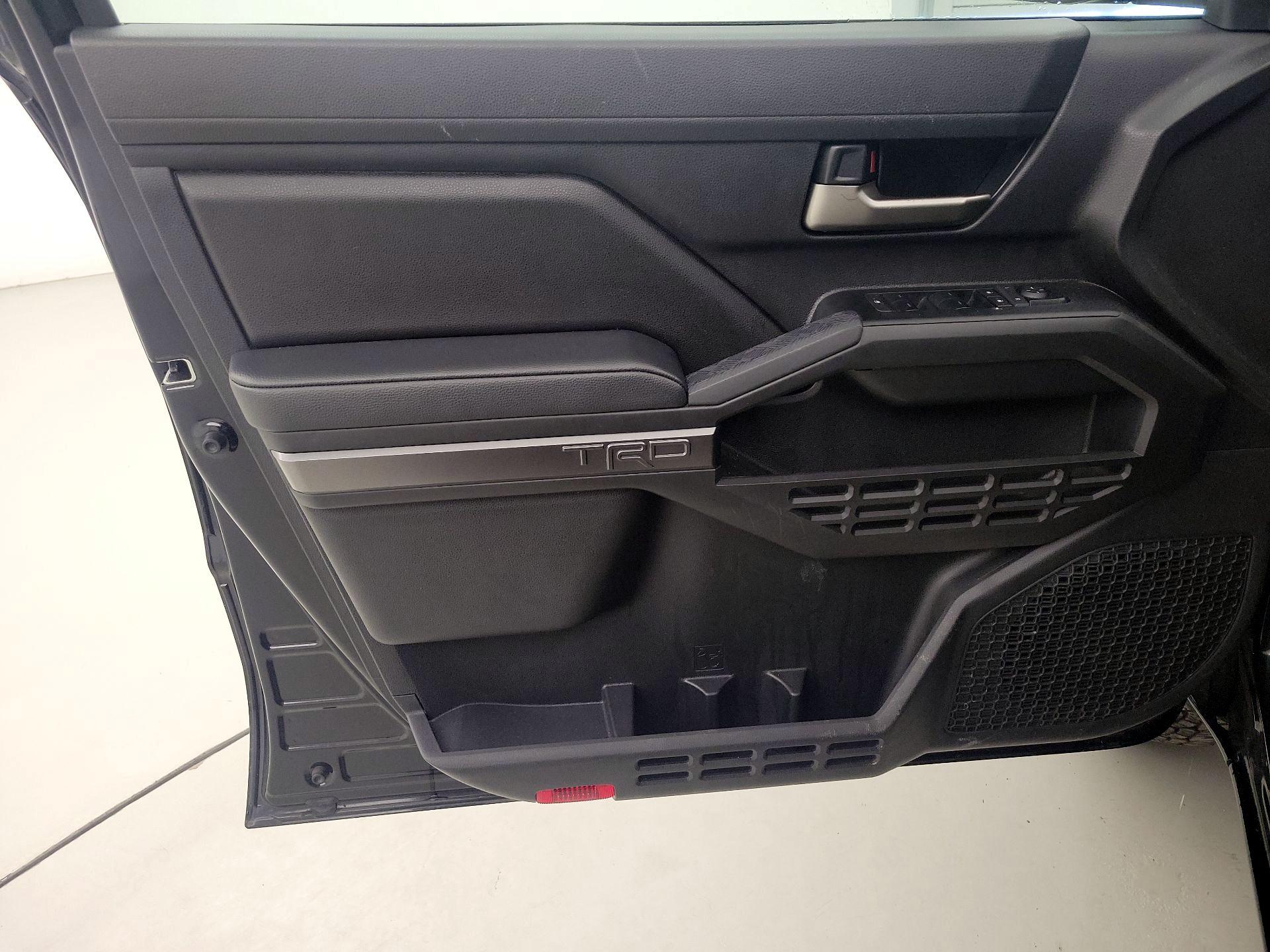 Thumbnail: 2025 Toyota Tacoma - 12