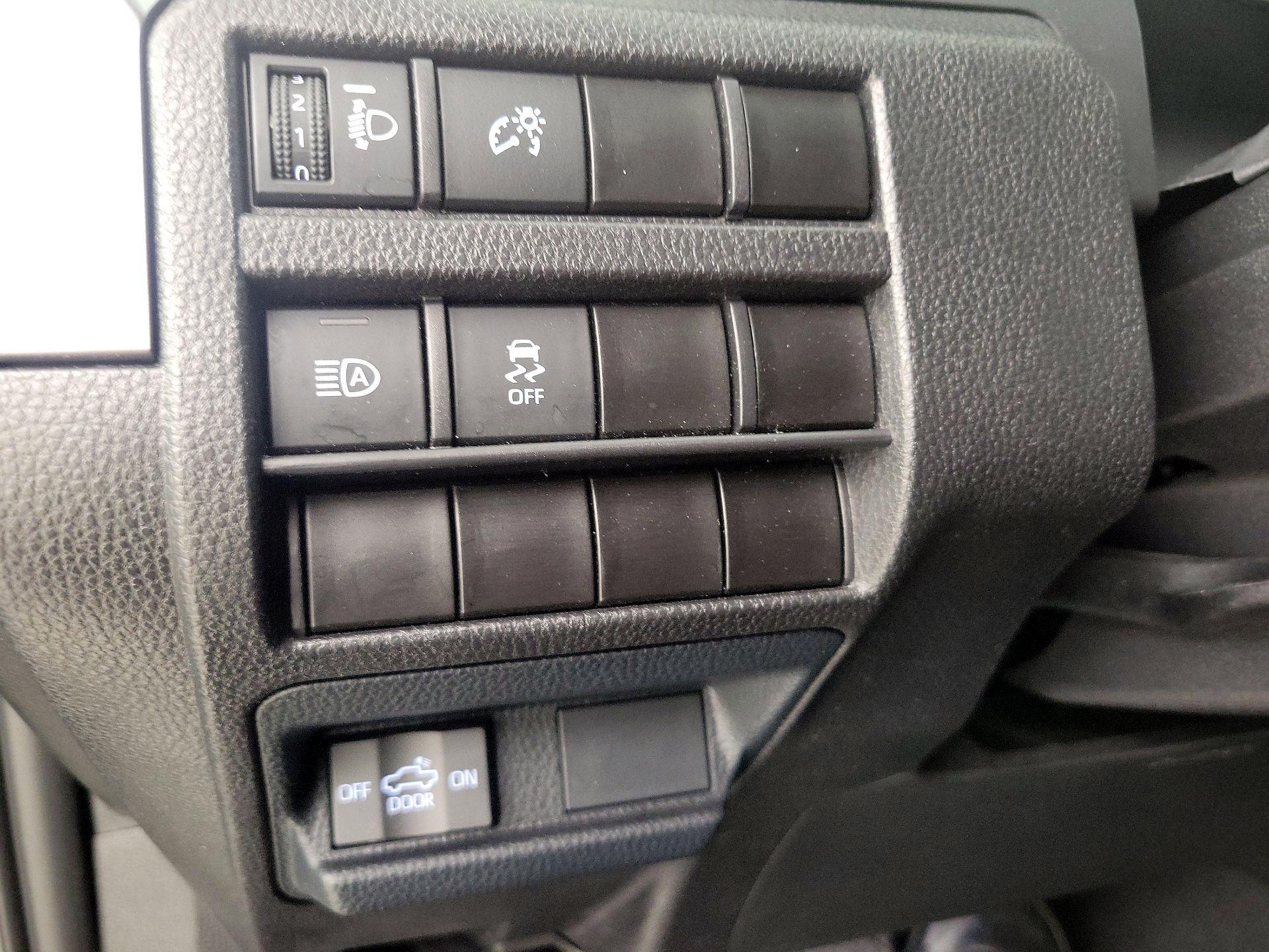 Thumbnail: 2025 Toyota Tacoma - 13