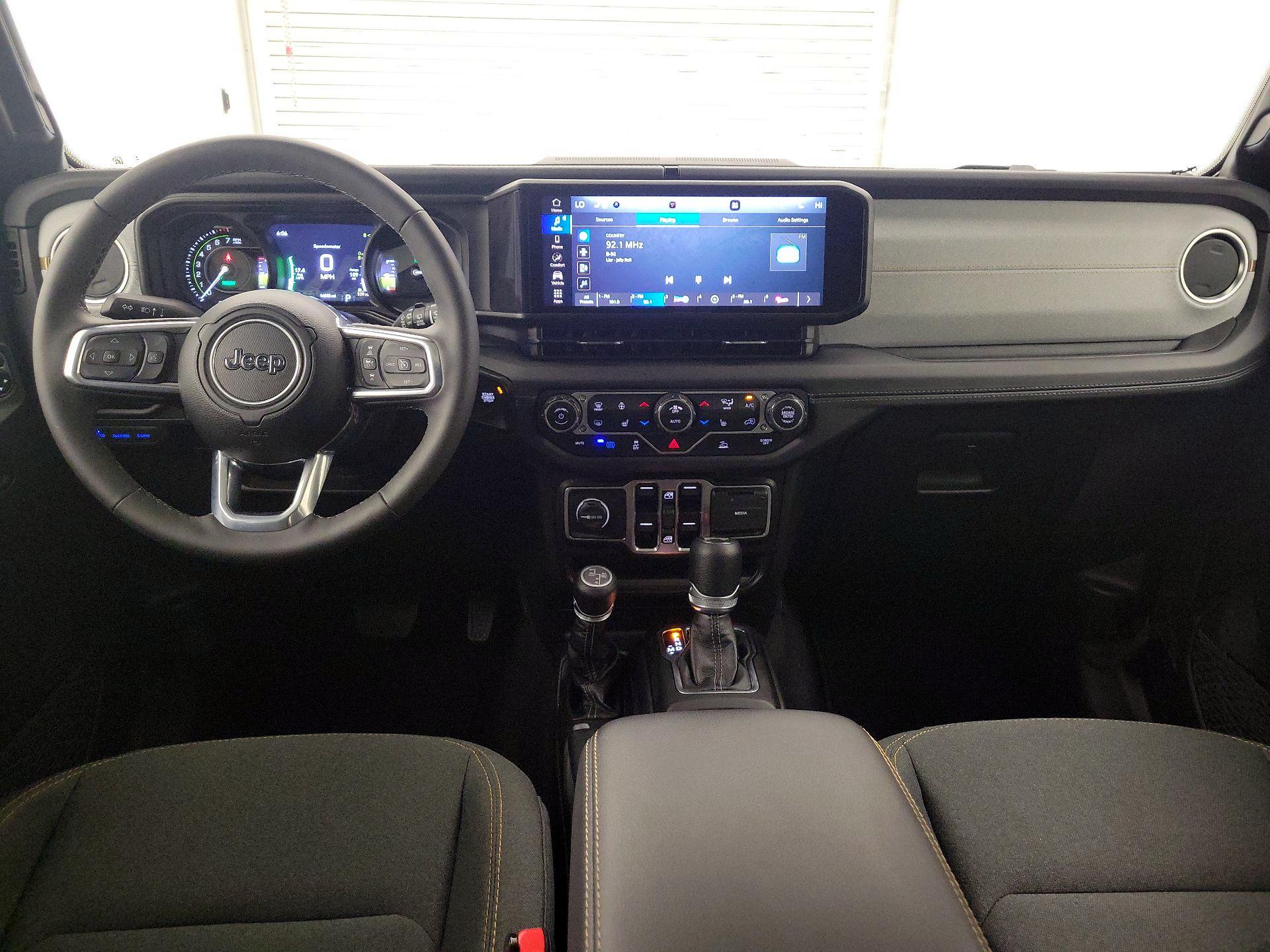 Thumbnail: 2025 Jeep Wrangler - 9