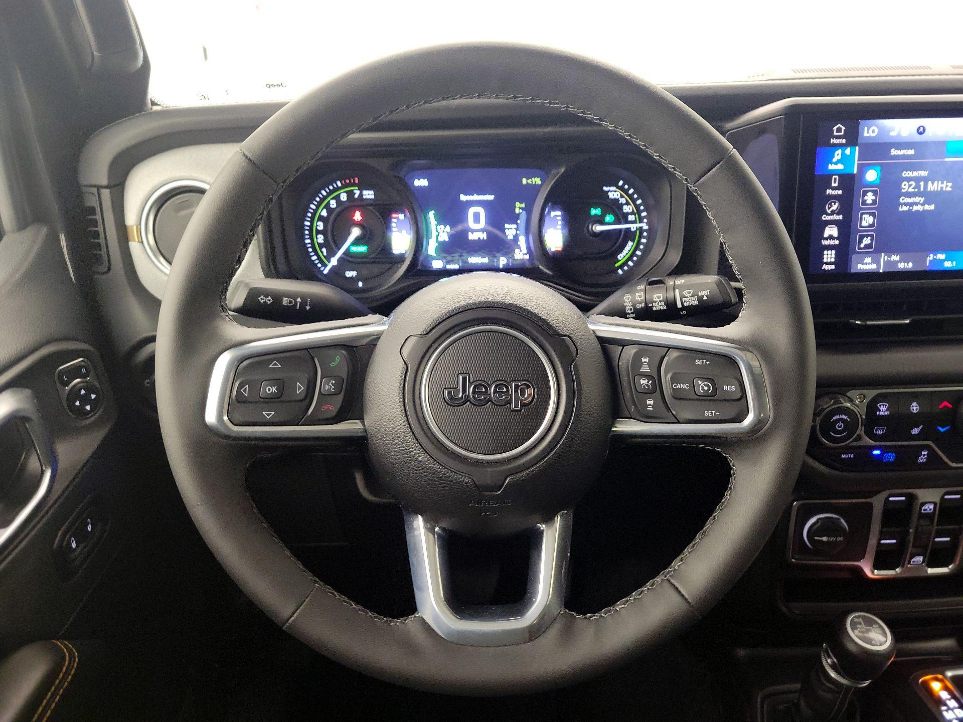 Thumbnail: 2025 Jeep Wrangler - 10