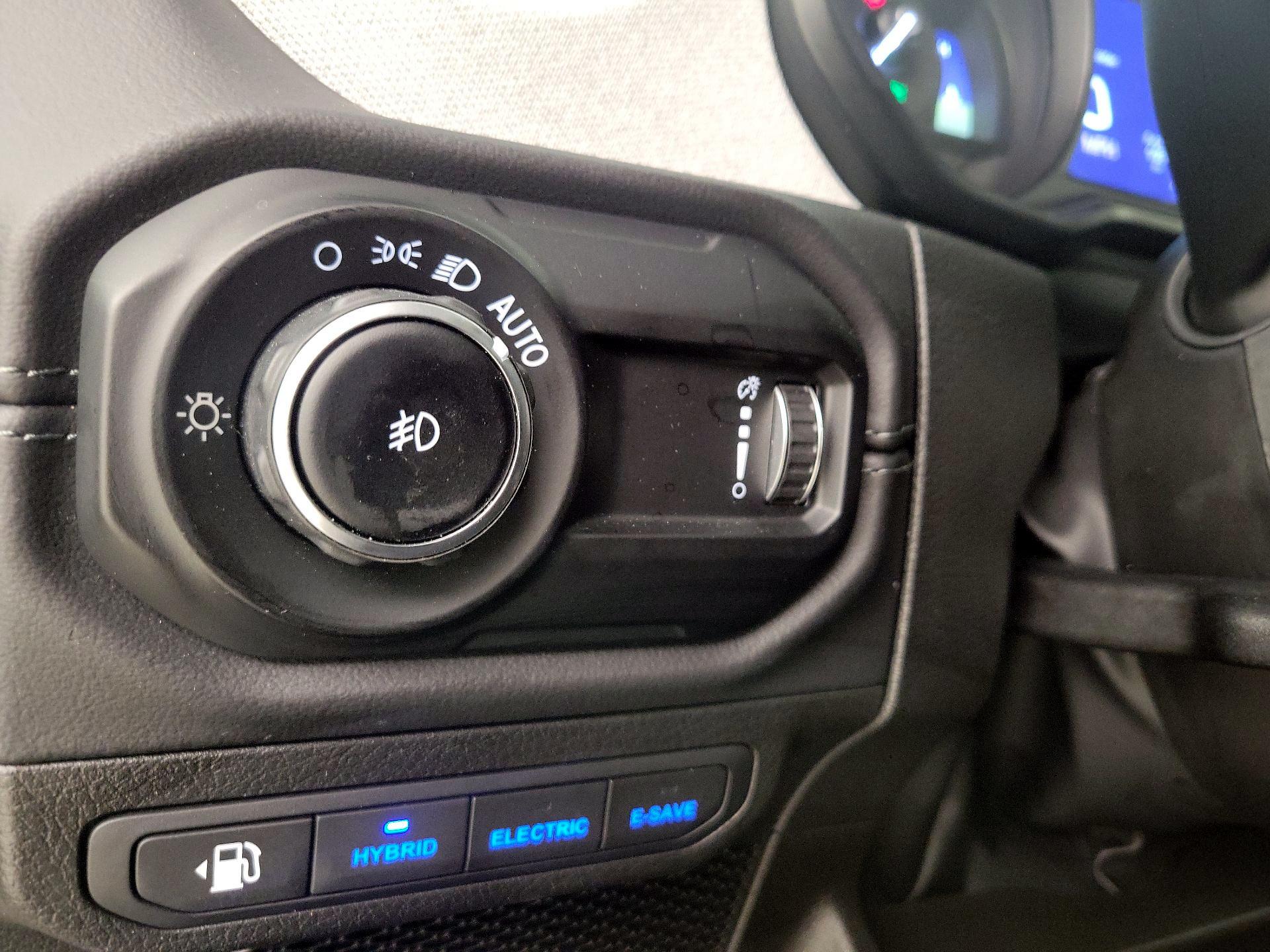 Thumbnail: 2025 Jeep Wrangler - 13