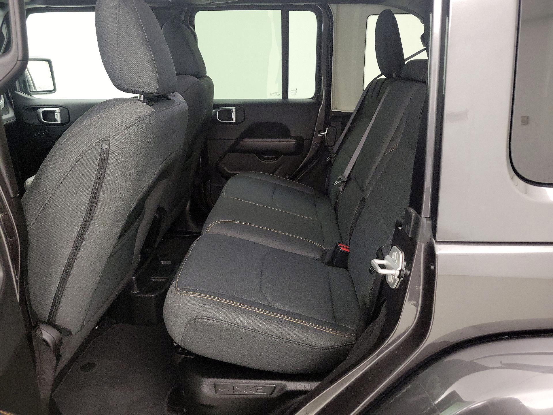 Thumbnail: 2025 Jeep Wrangler - 19