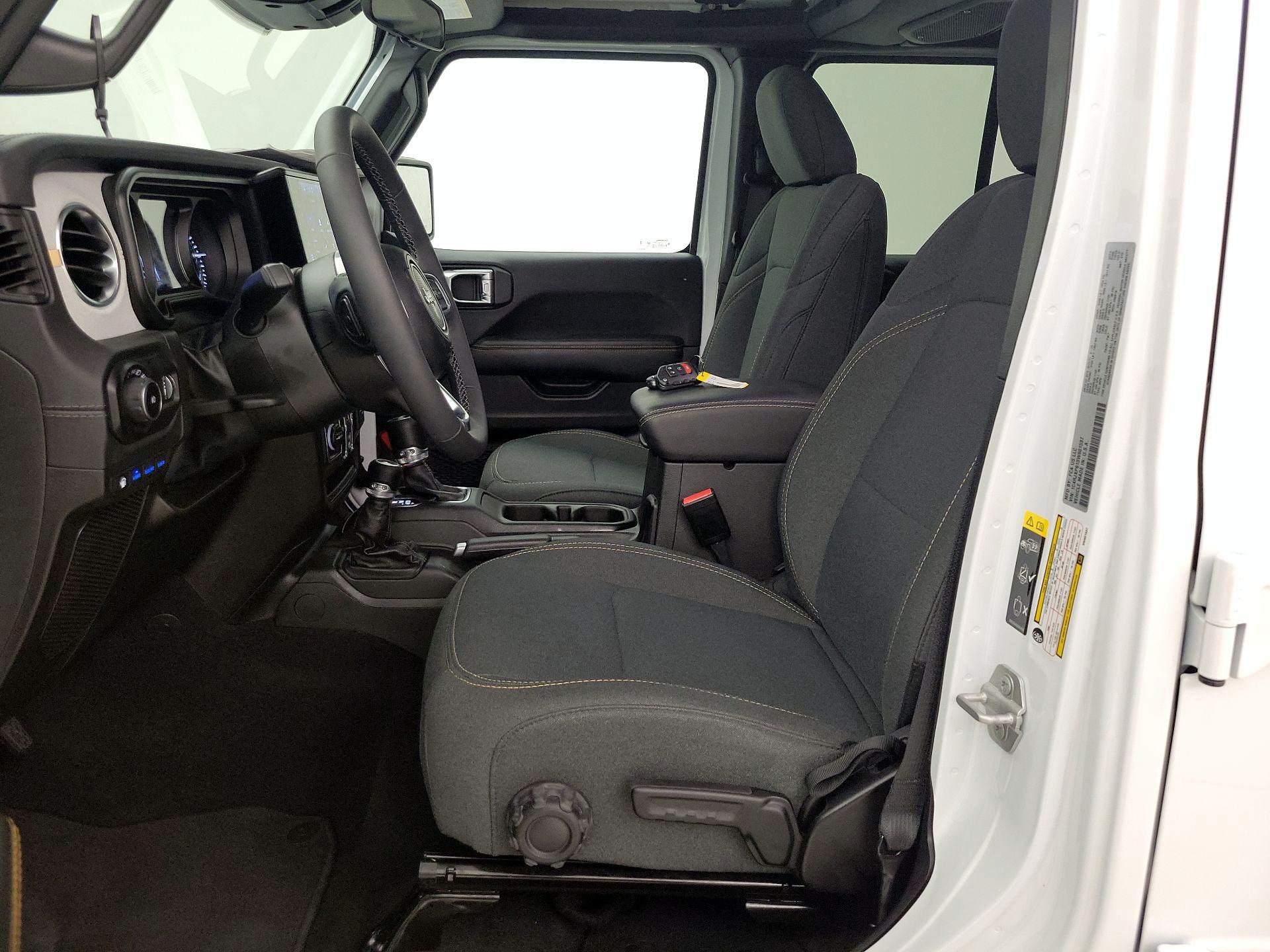 Thumbnail: 2025 Jeep Wrangler - 11