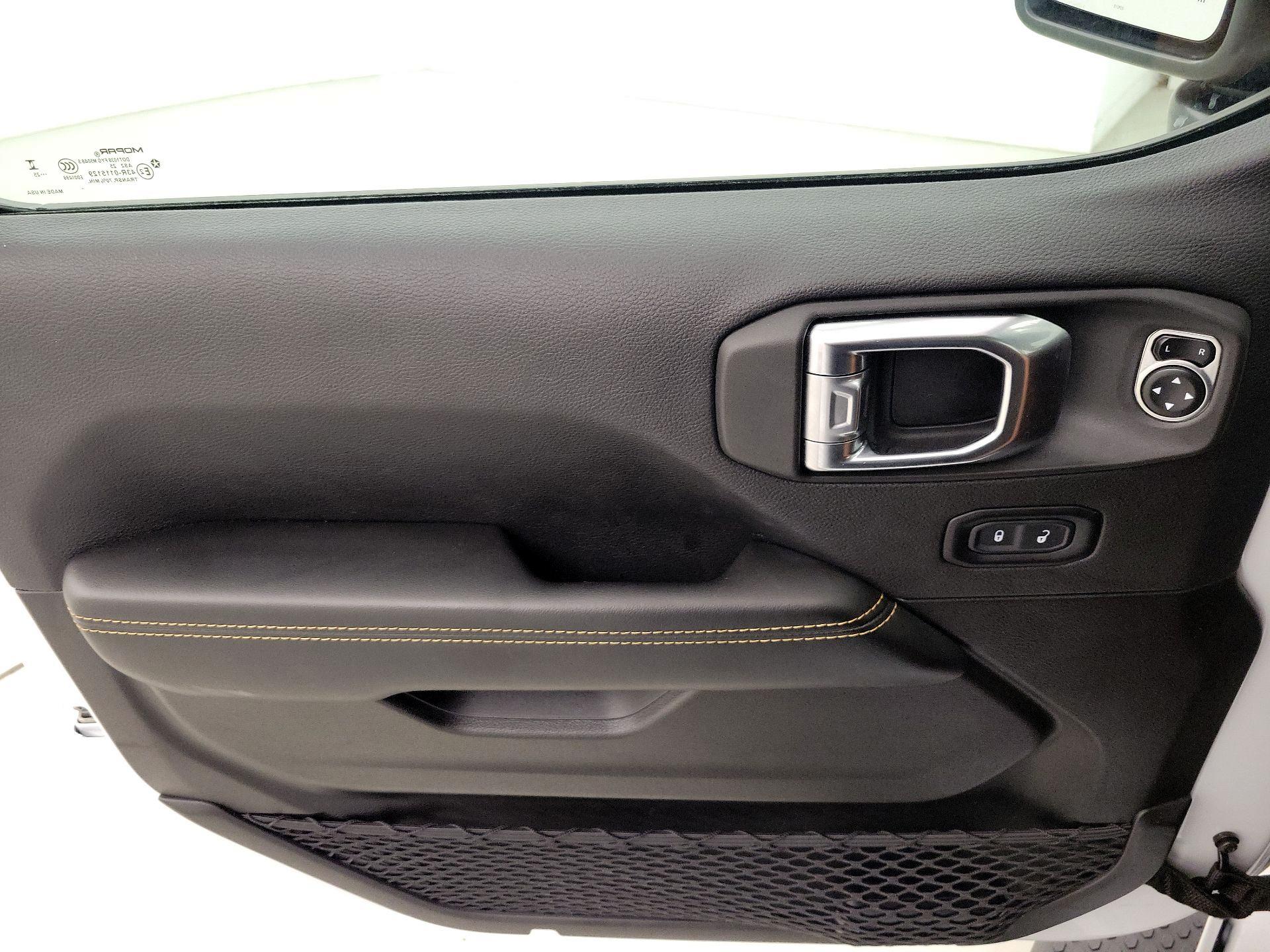 Thumbnail: 2025 Jeep Wrangler - 12