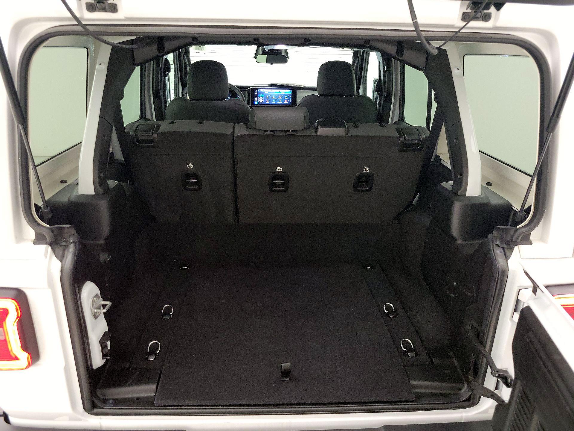 Thumbnail: 2025 Jeep Wrangler - 20