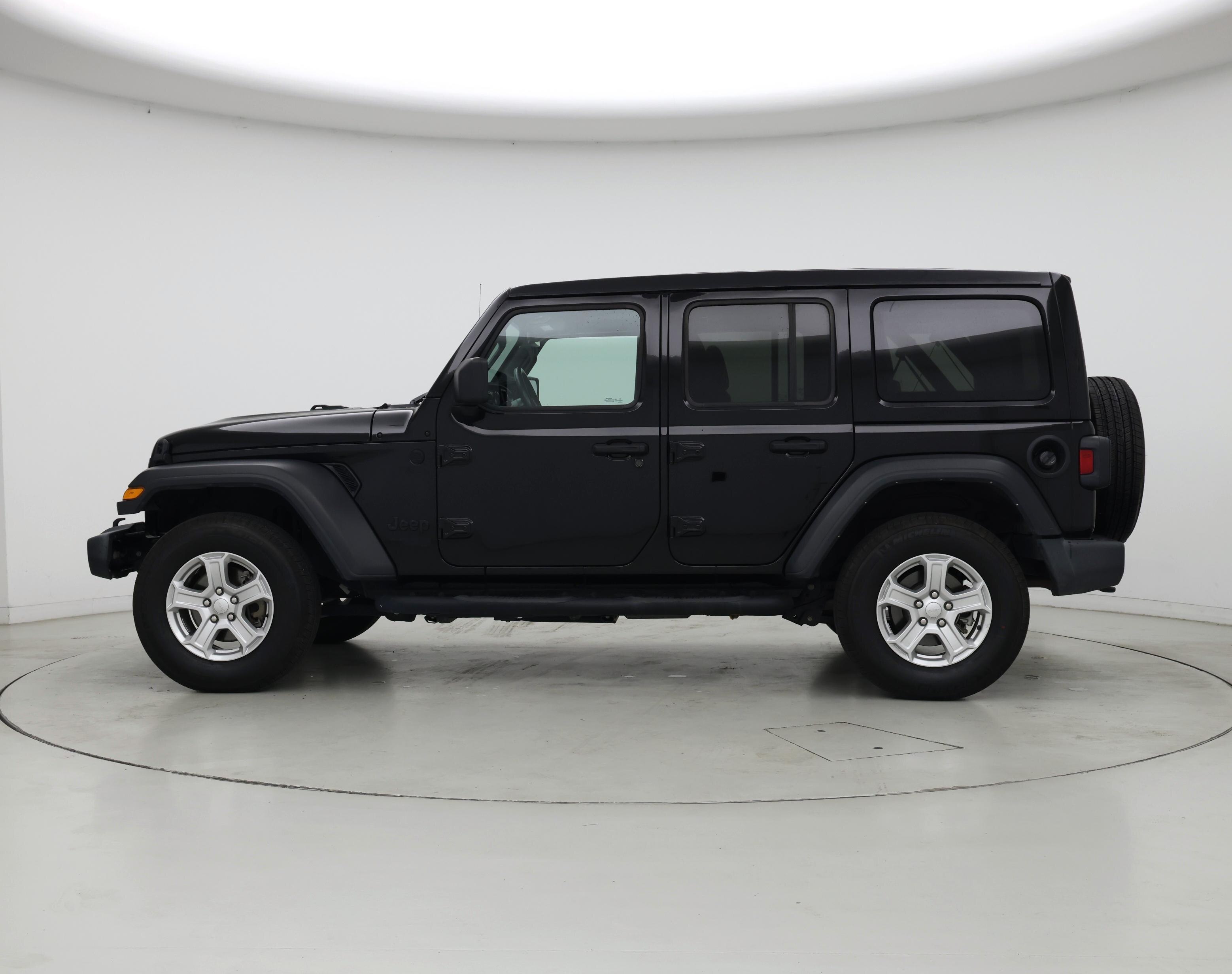 Thumbnail: 2021 Jeep Wrangler - 3