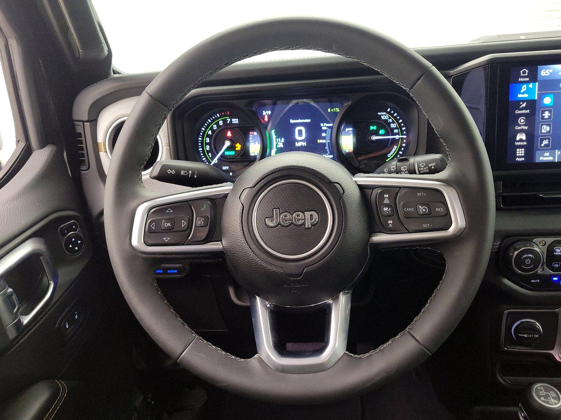 Thumbnail: 2025 Jeep Wrangler - 10