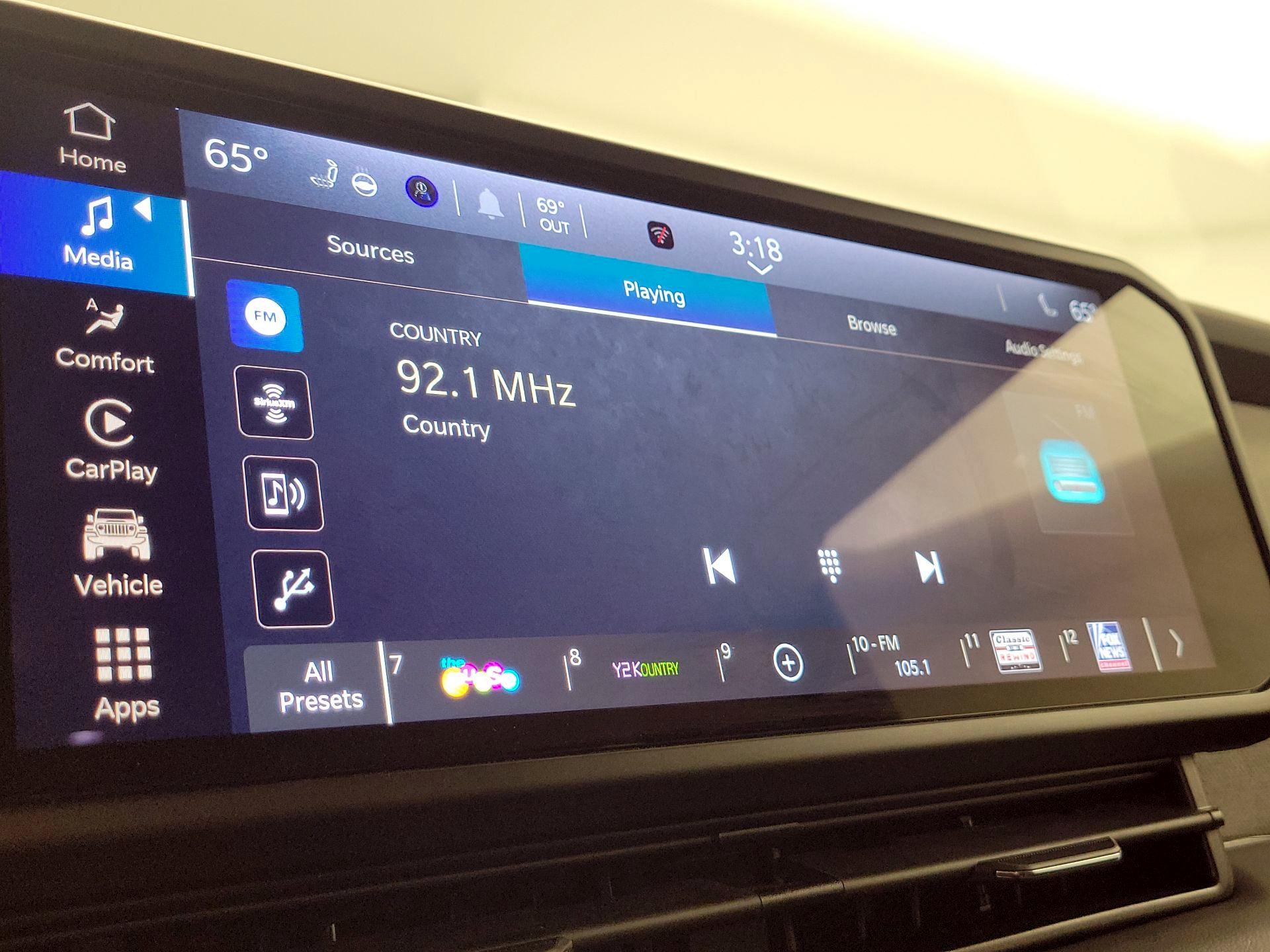 Thumbnail: 2025 Jeep Wrangler - 15