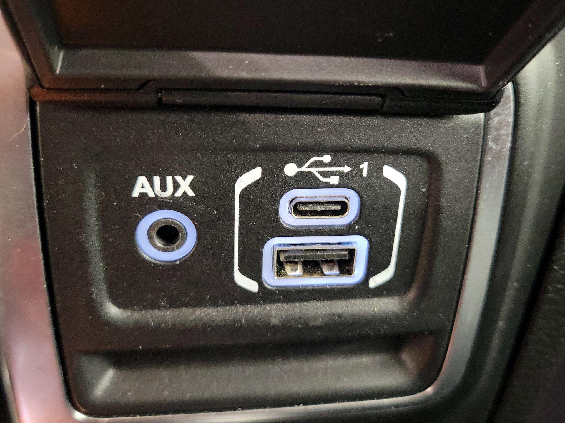 Thumbnail: 2025 Jeep Wrangler - 18