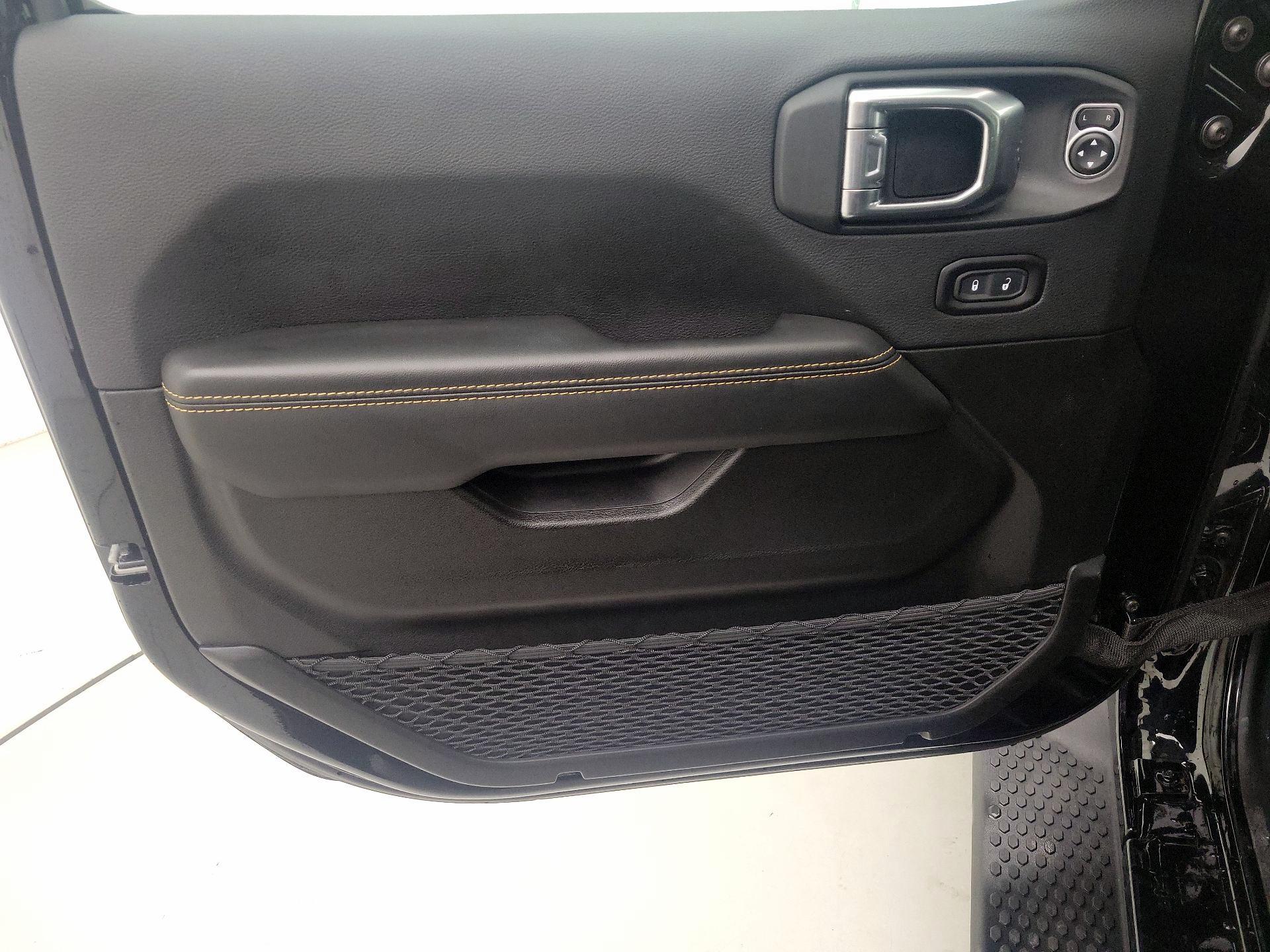 Thumbnail: 2025 Jeep Wrangler - 12