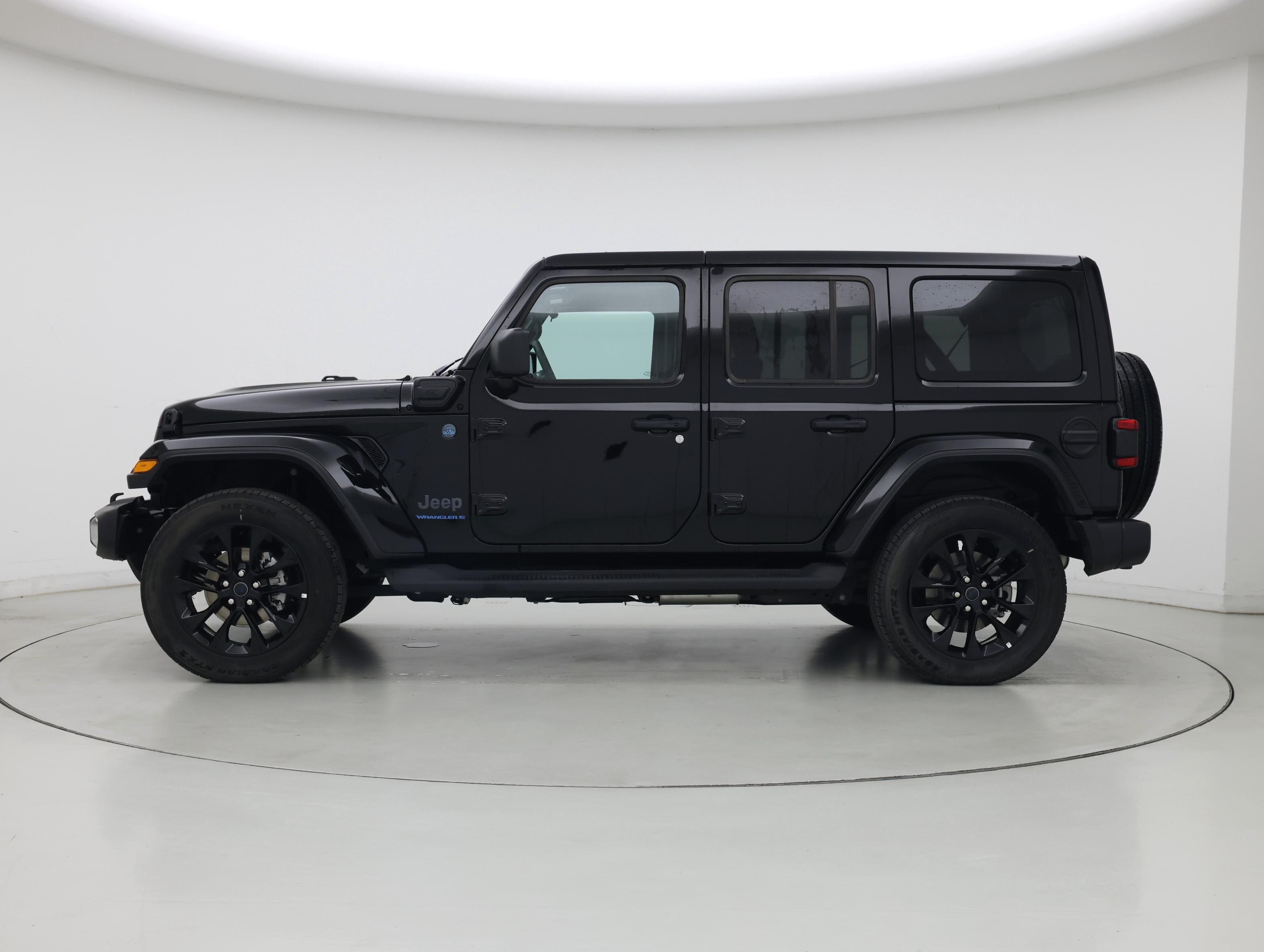 Thumbnail: 2025 Jeep Wrangler - 3