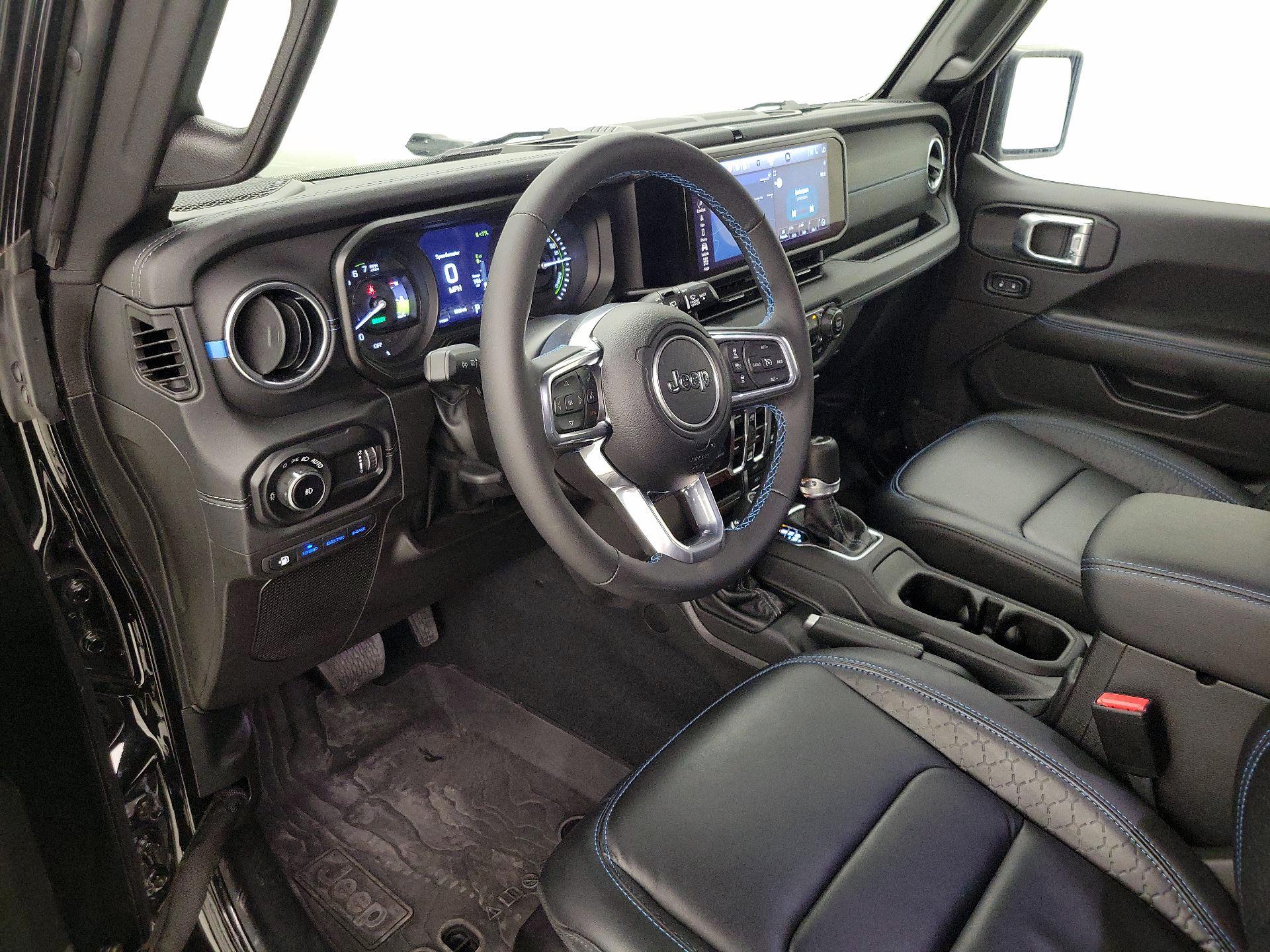 Thumbnail: 2024 Jeep Wrangler - 11